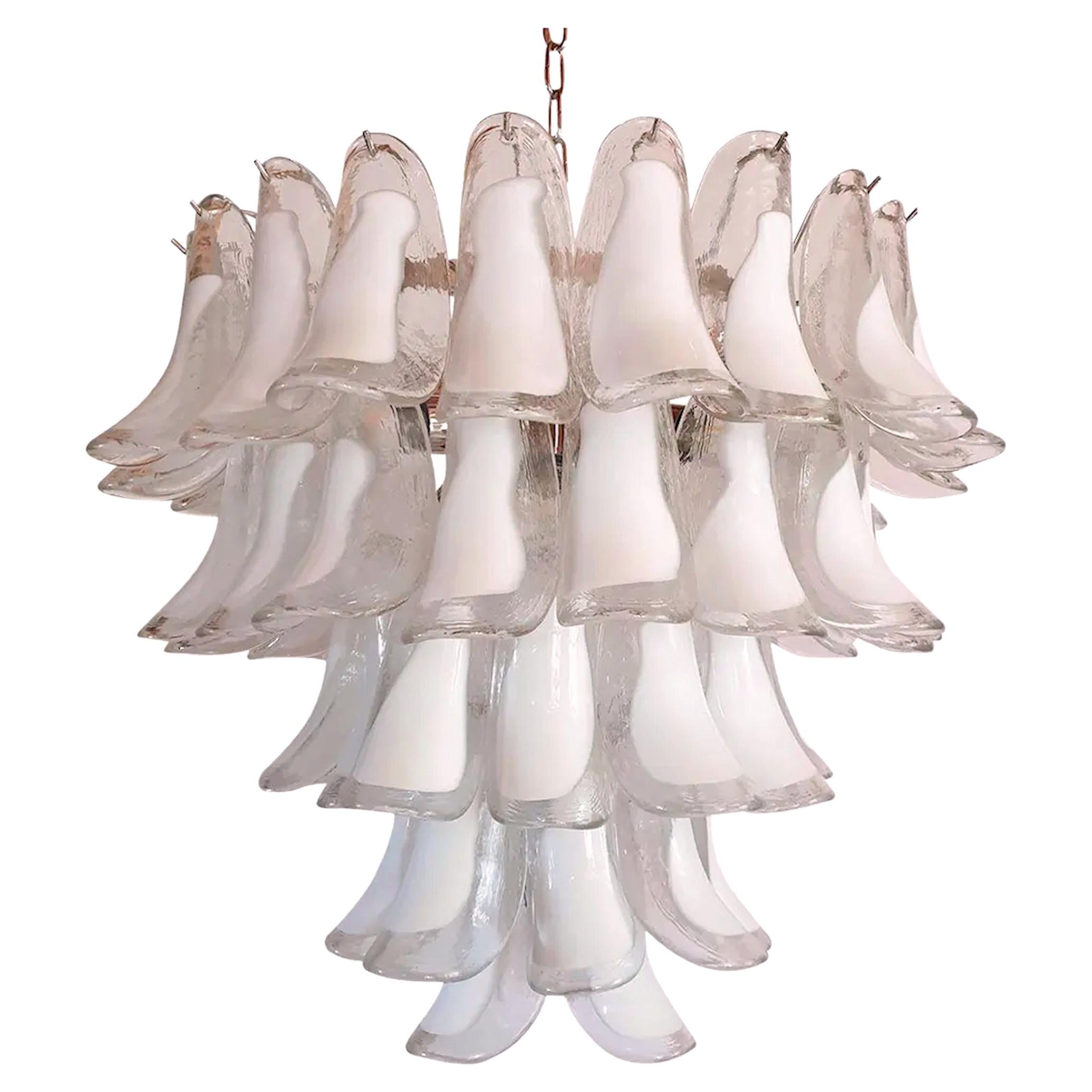 White Murano glass chandelier by Mazzega For Sale