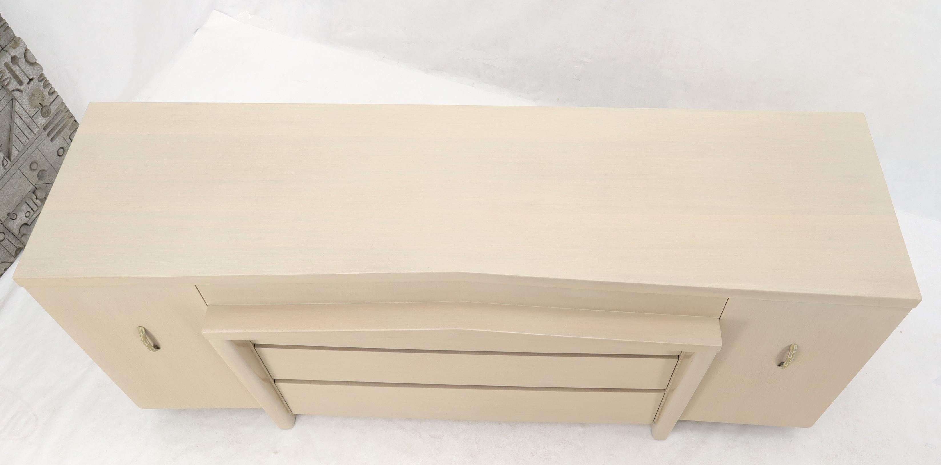 White Pickle Lacquer Finish Sculptural Dresser For Sale 8