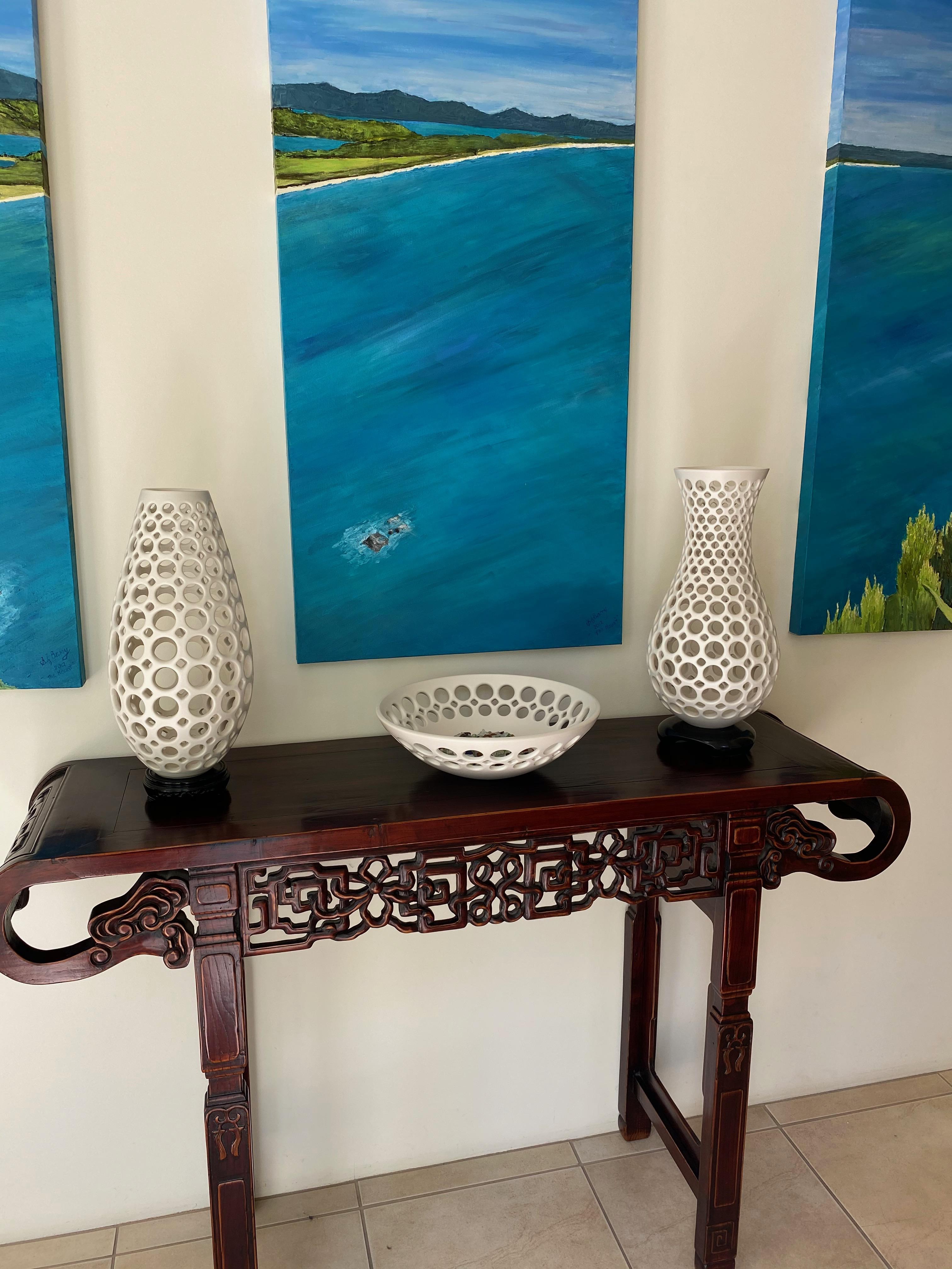 Mid-Century Modern White Pierced Elongated Teardrop Shaped Tabletop Sculpture/ Candleholder For Sale
