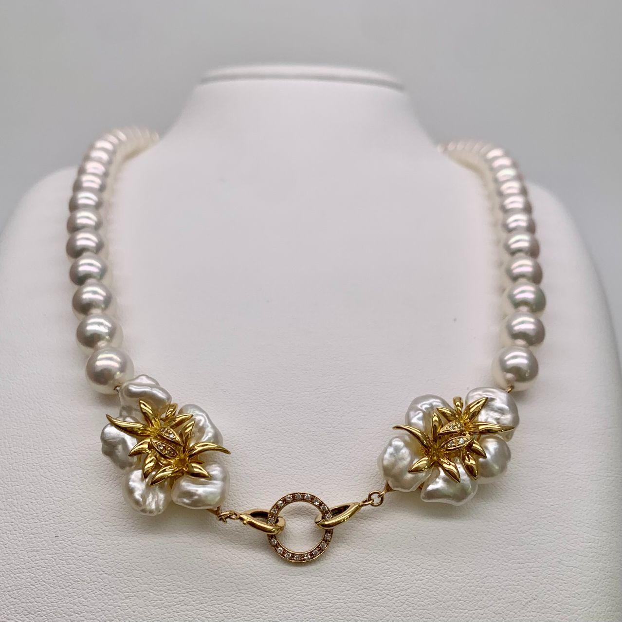 An elegant White Pink Akoya Keshi Pearl Necklace with an 18K Gold ‘Starfish’ set on Keshi Pearls attached to a round 18K Gold Diamond Ring. Evoking strong feelings of love and connection, a versatile piece to be worn on any occasion. An exquisite