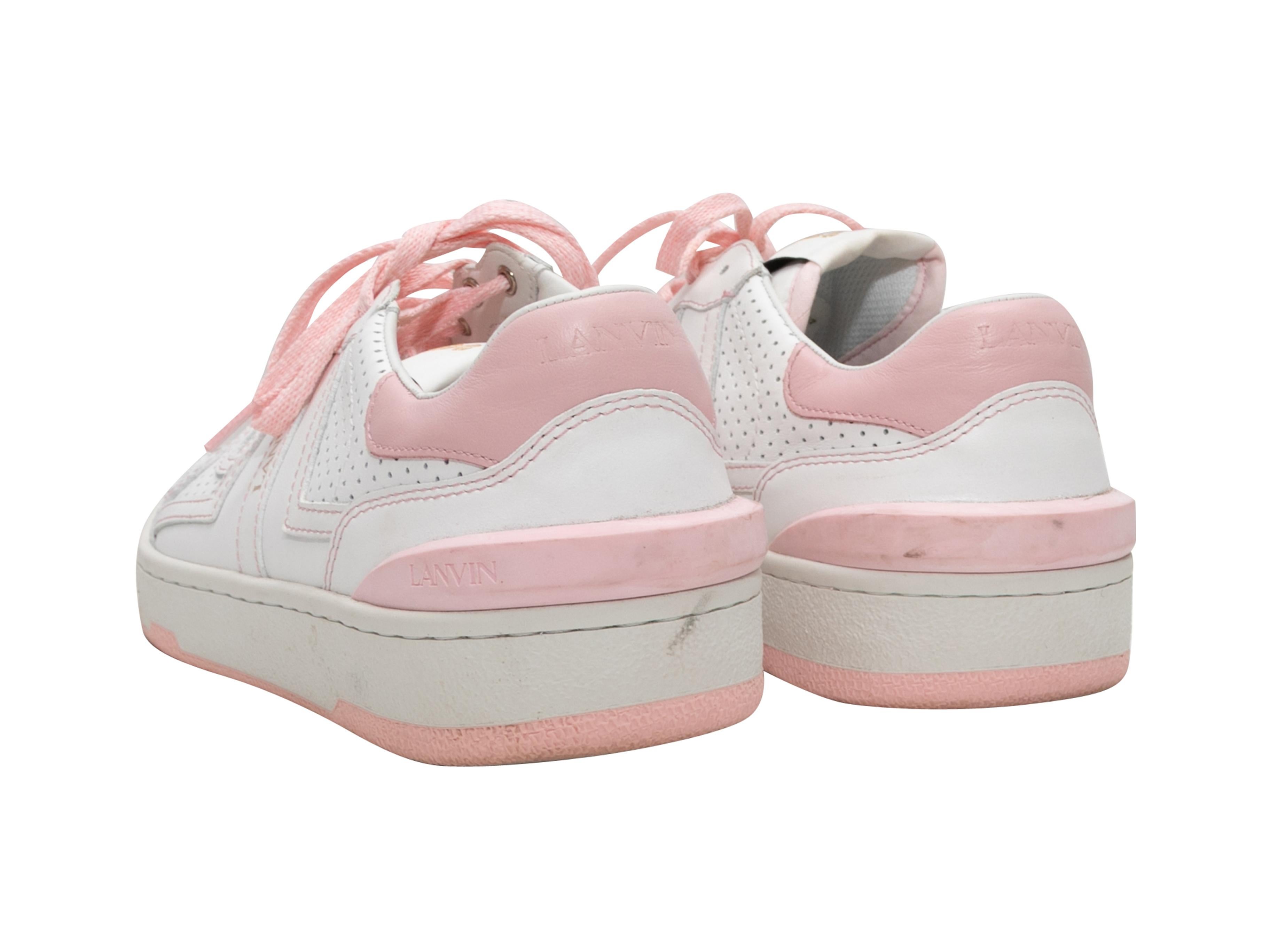 Scarpe da ginnastica basse in pelle bianche e rosa Lanvin numero 37 In condizioni buone in vendita a New York, NY