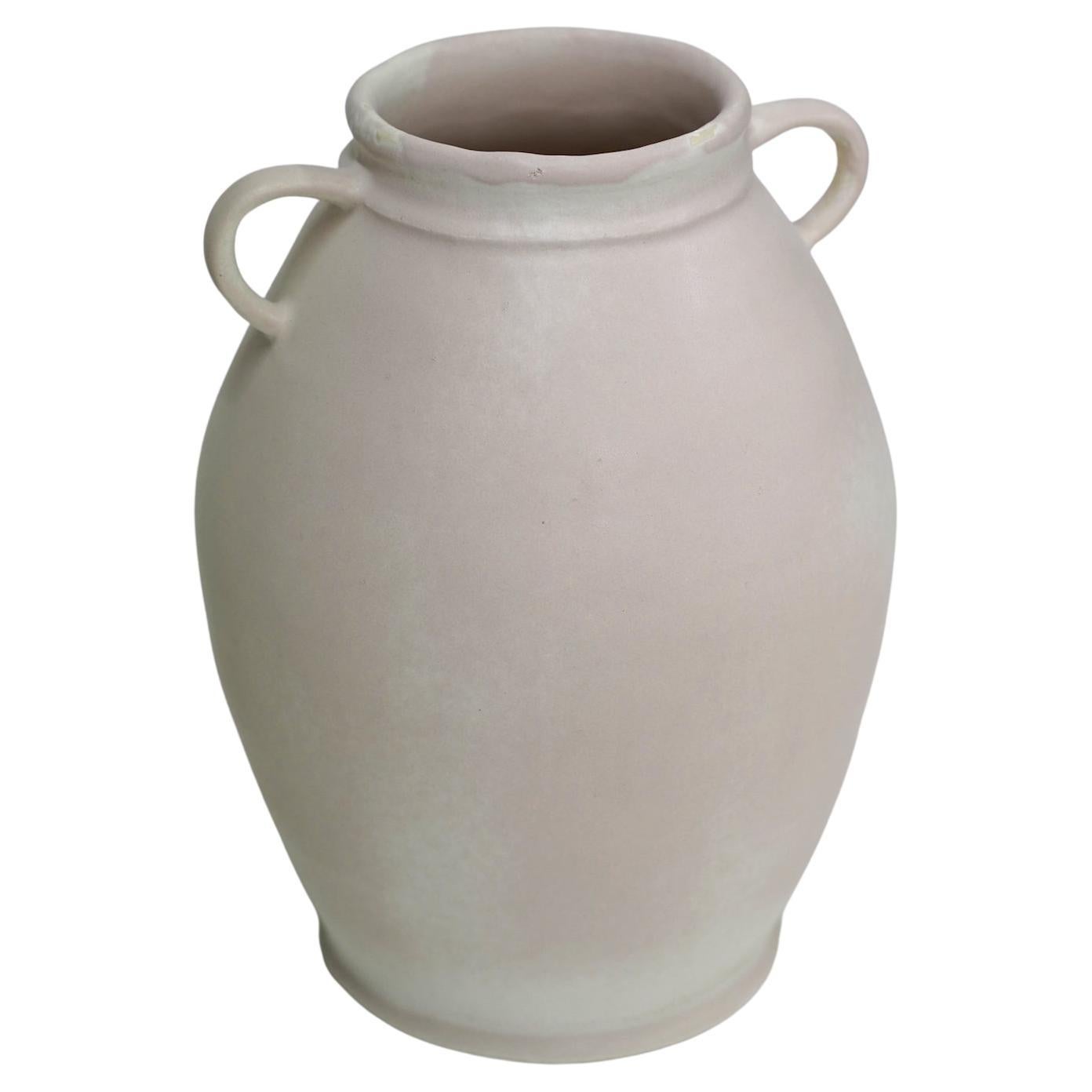 White Pink Vase by Studio Cúze For Sale