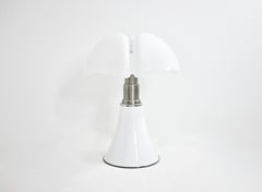 White Pipistrello Table Lamp by Gae Aulenti for Martinelli Luce