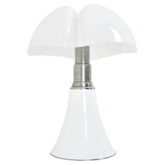 White Pipistrello Table Lamp by Gae Aulenti for Martinelli Luce