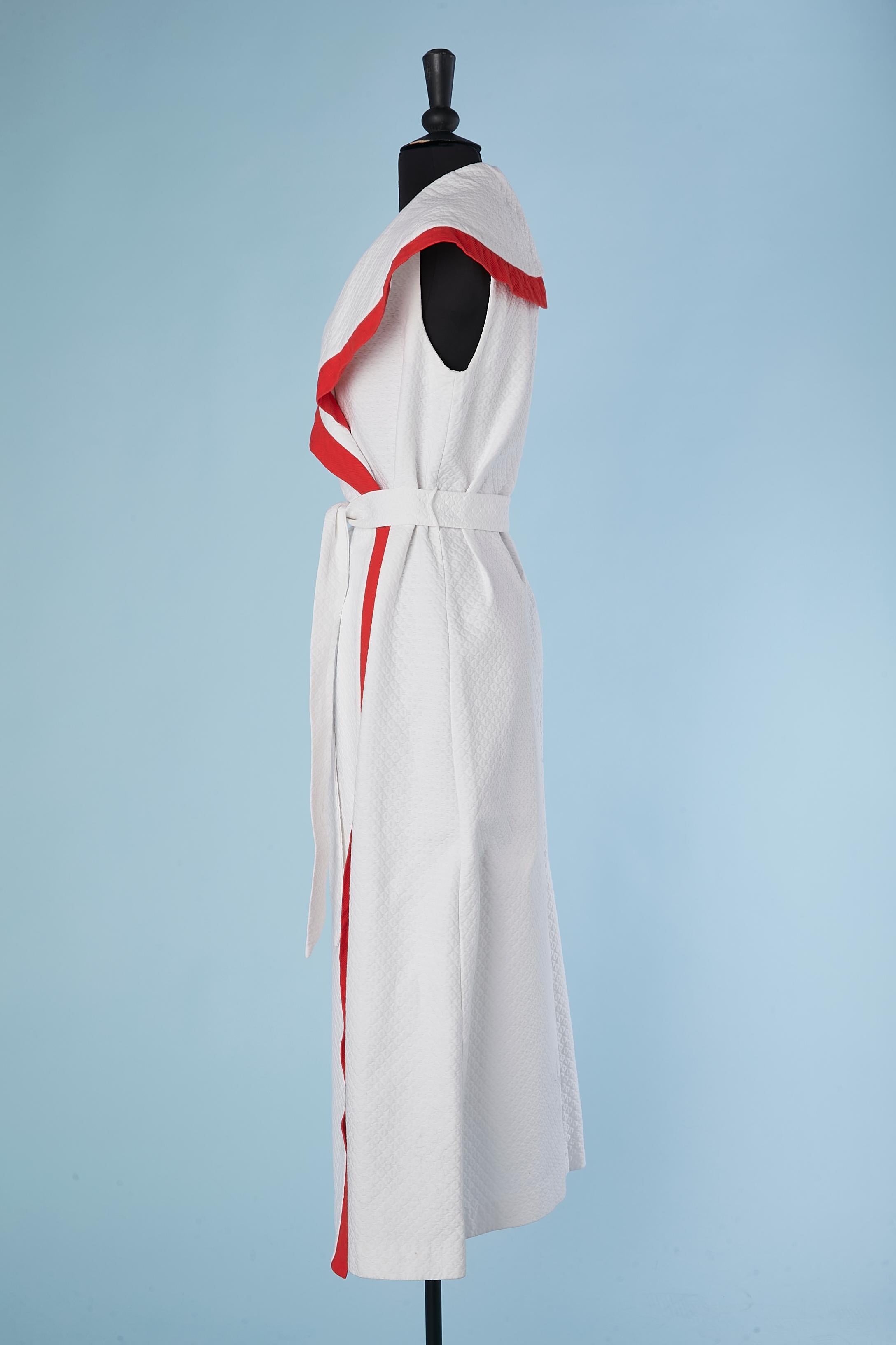 White piqué de coton Robe with red cotton edge Christian Dior Lingerie  1