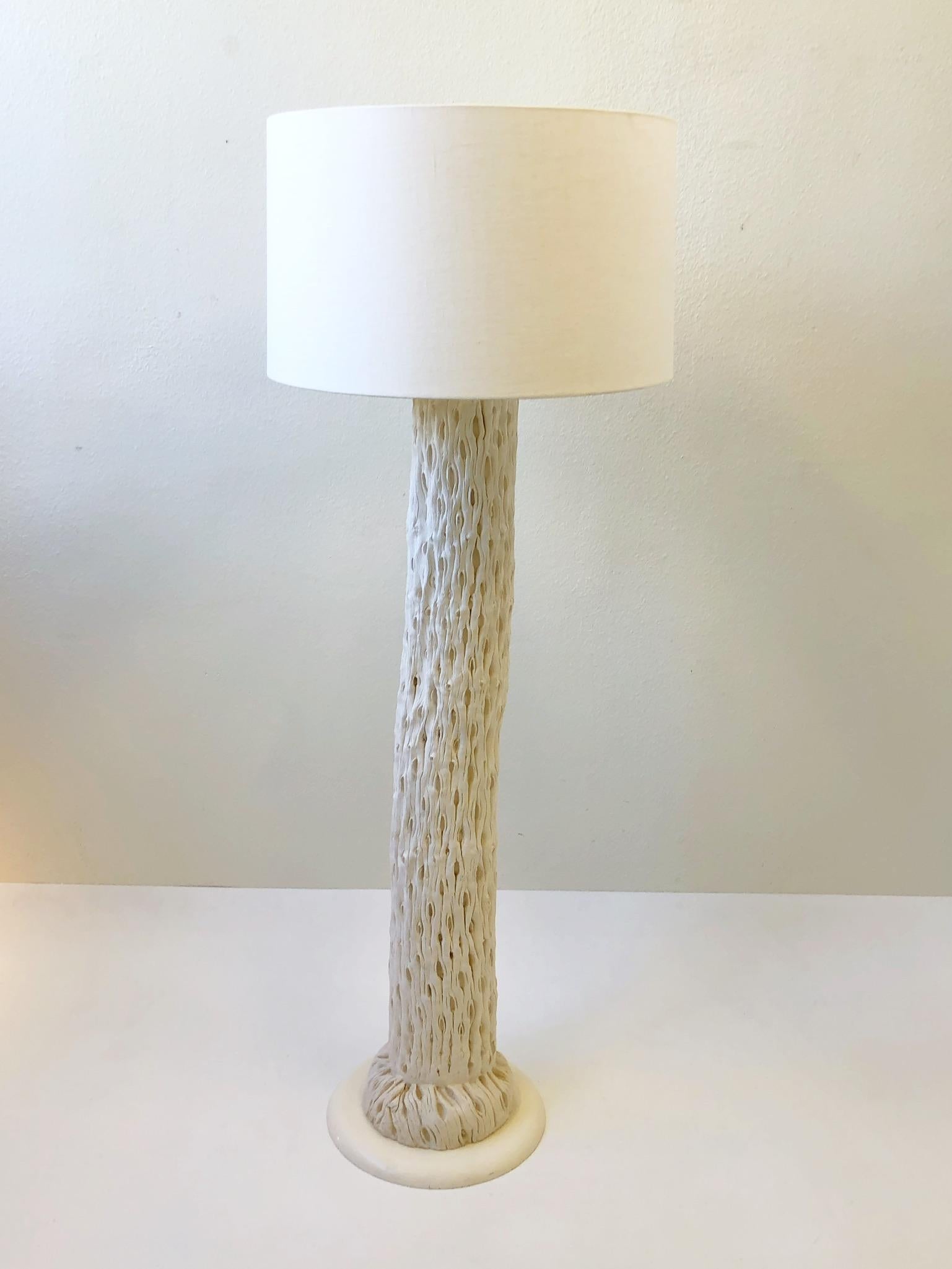 white plaster floor lamp