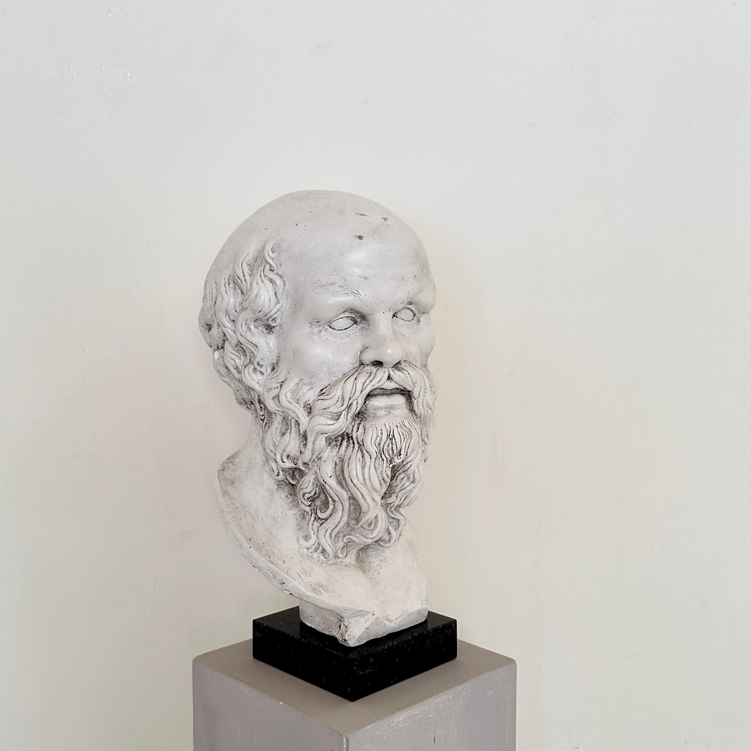 French White Plaster Bust of Socrates on a Black Marble Base, around 1940 For Sale