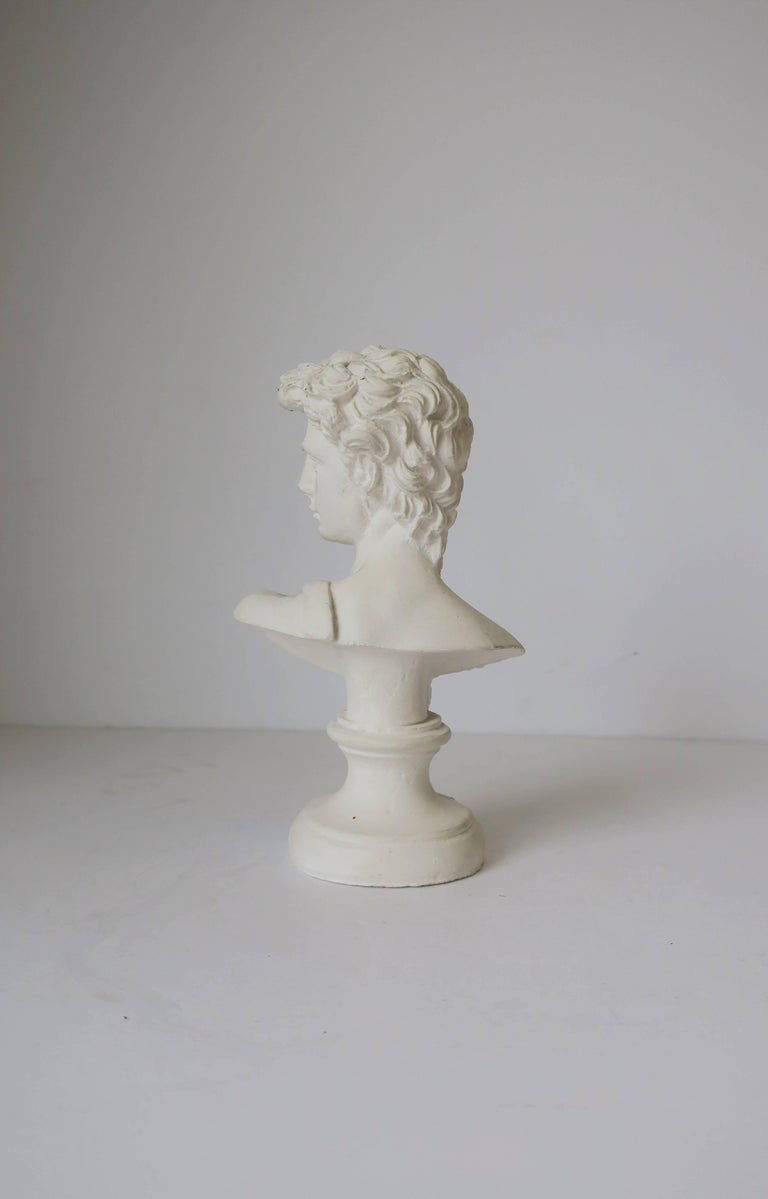 White Plaster Classical Roman Style Male Bust Sculpture of The David at