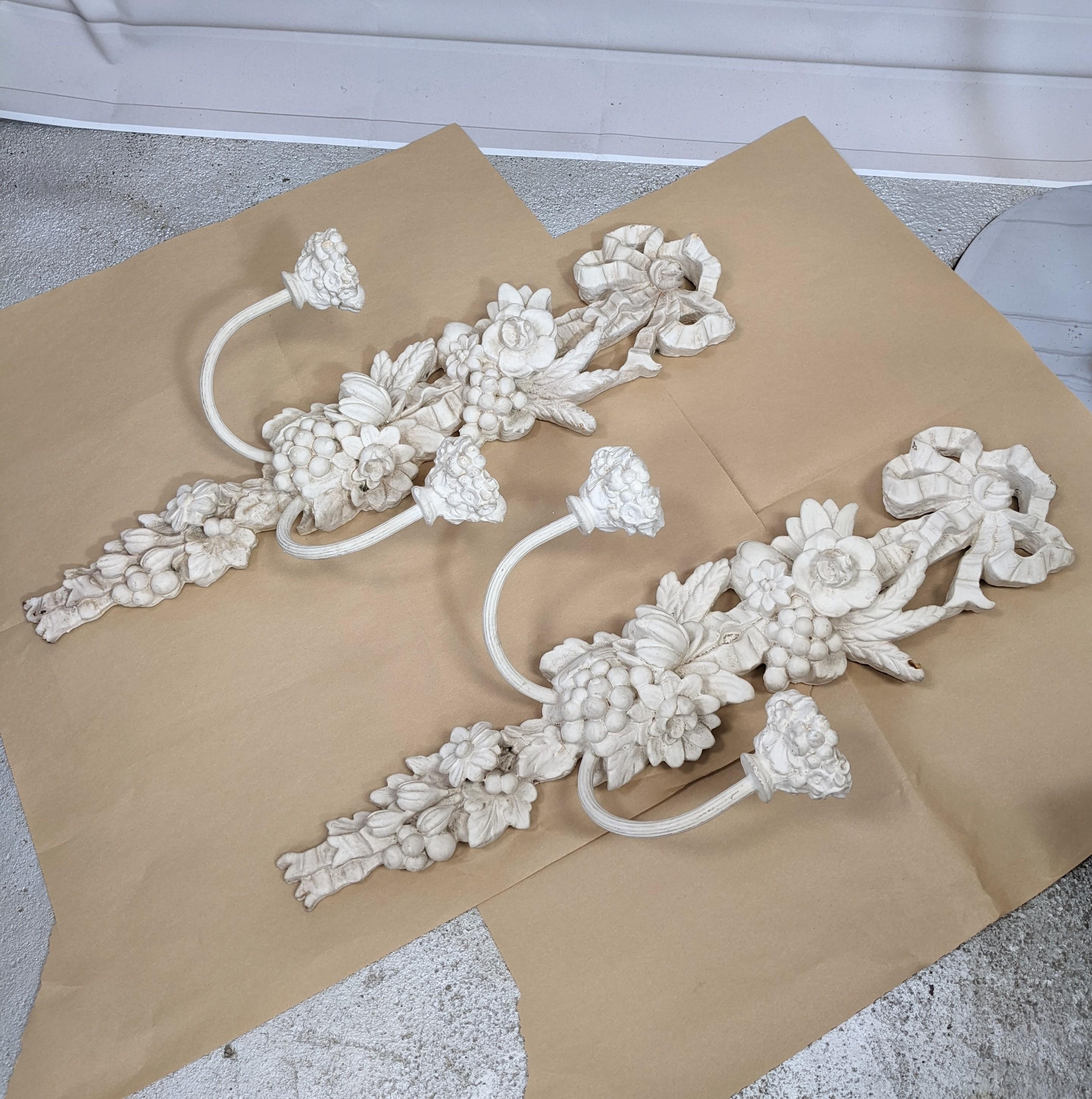 White Plaster Hollywood Regency Sconces In Excellent Condition For Sale In Riverdale, NY