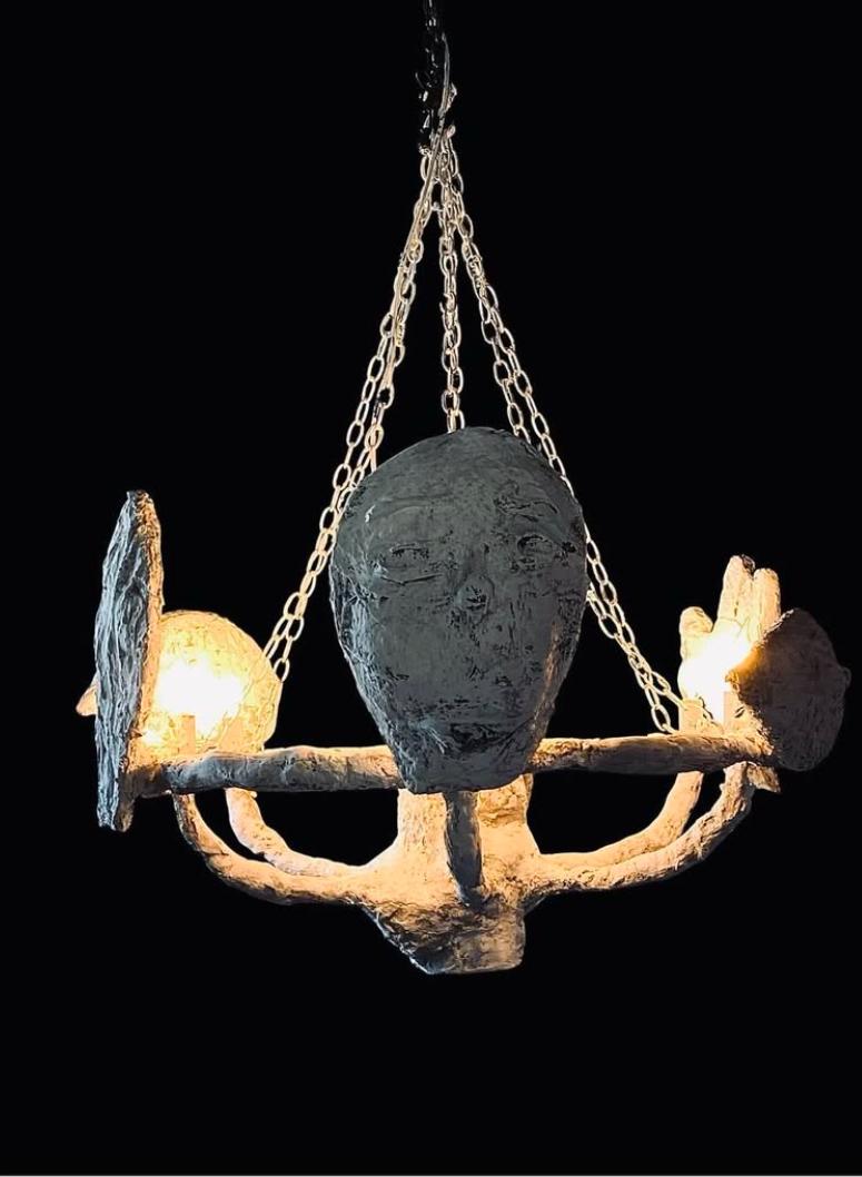 Lampadario a sospensione scultoreo in gesso bianco, 21° secolo, di Mattia Biagi In condizioni Nuovo in vendita a Culver City, CA