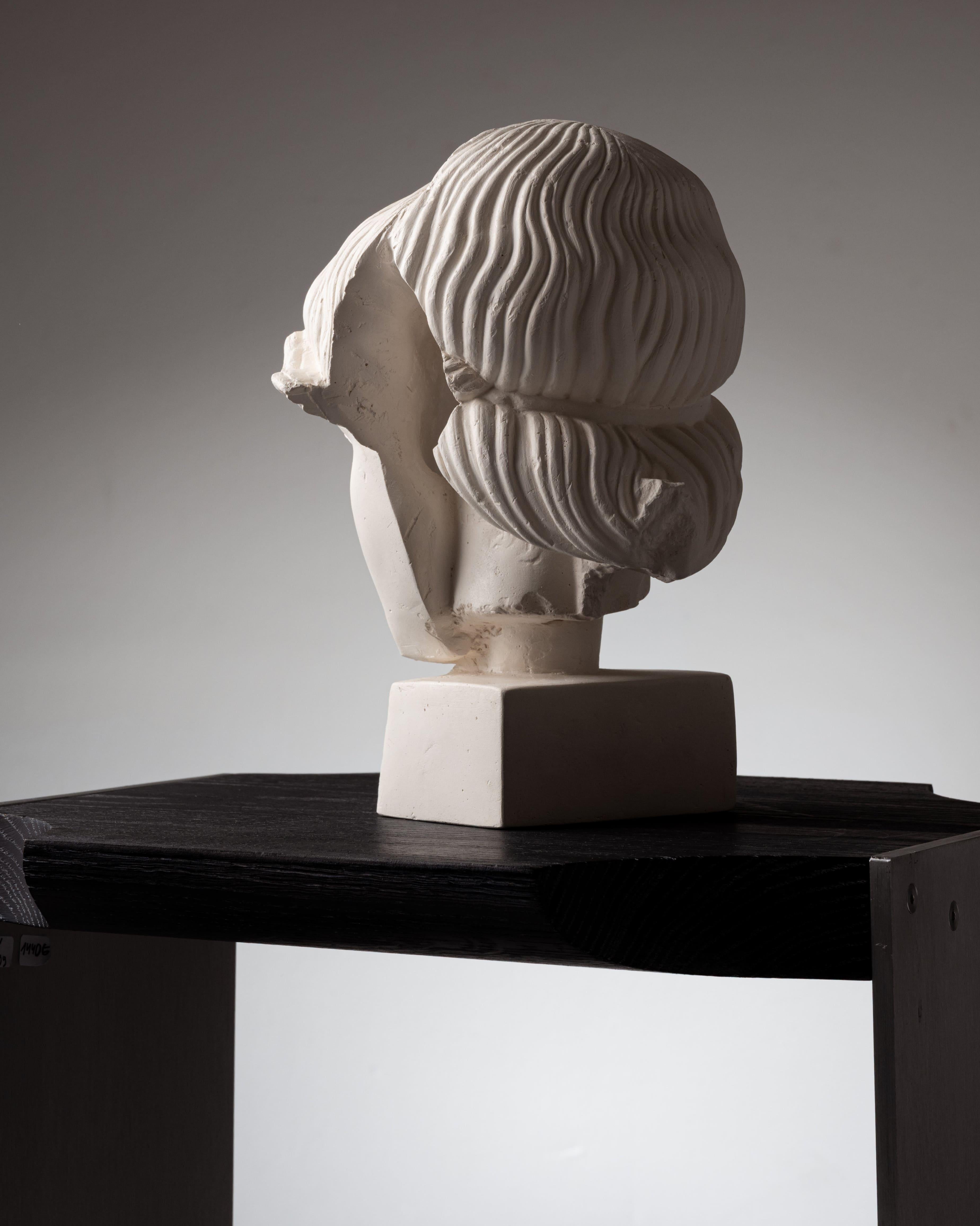 Contemporary White plaster sculpture “FRAGMENT #9” For Sale