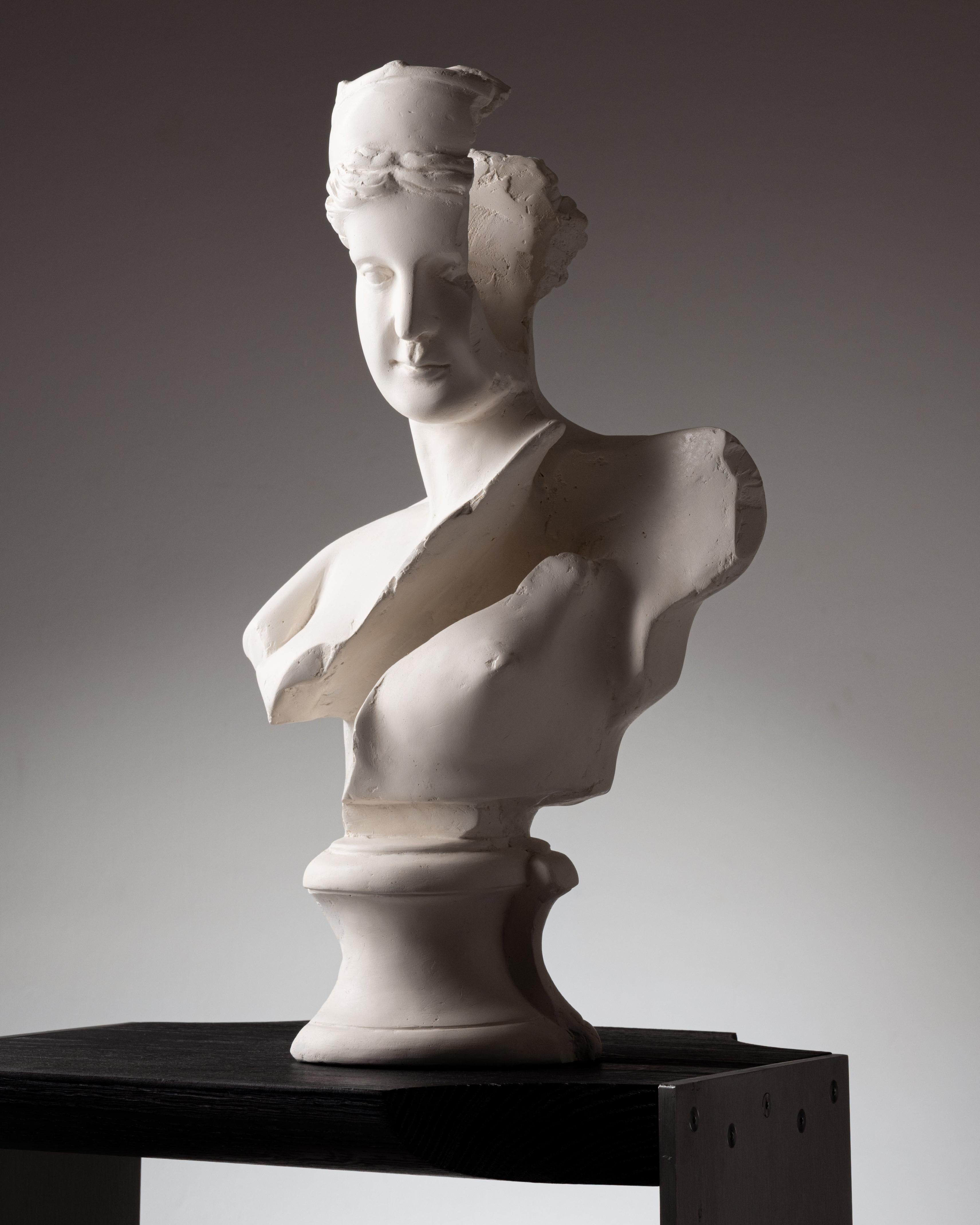 White plaster sculpture 