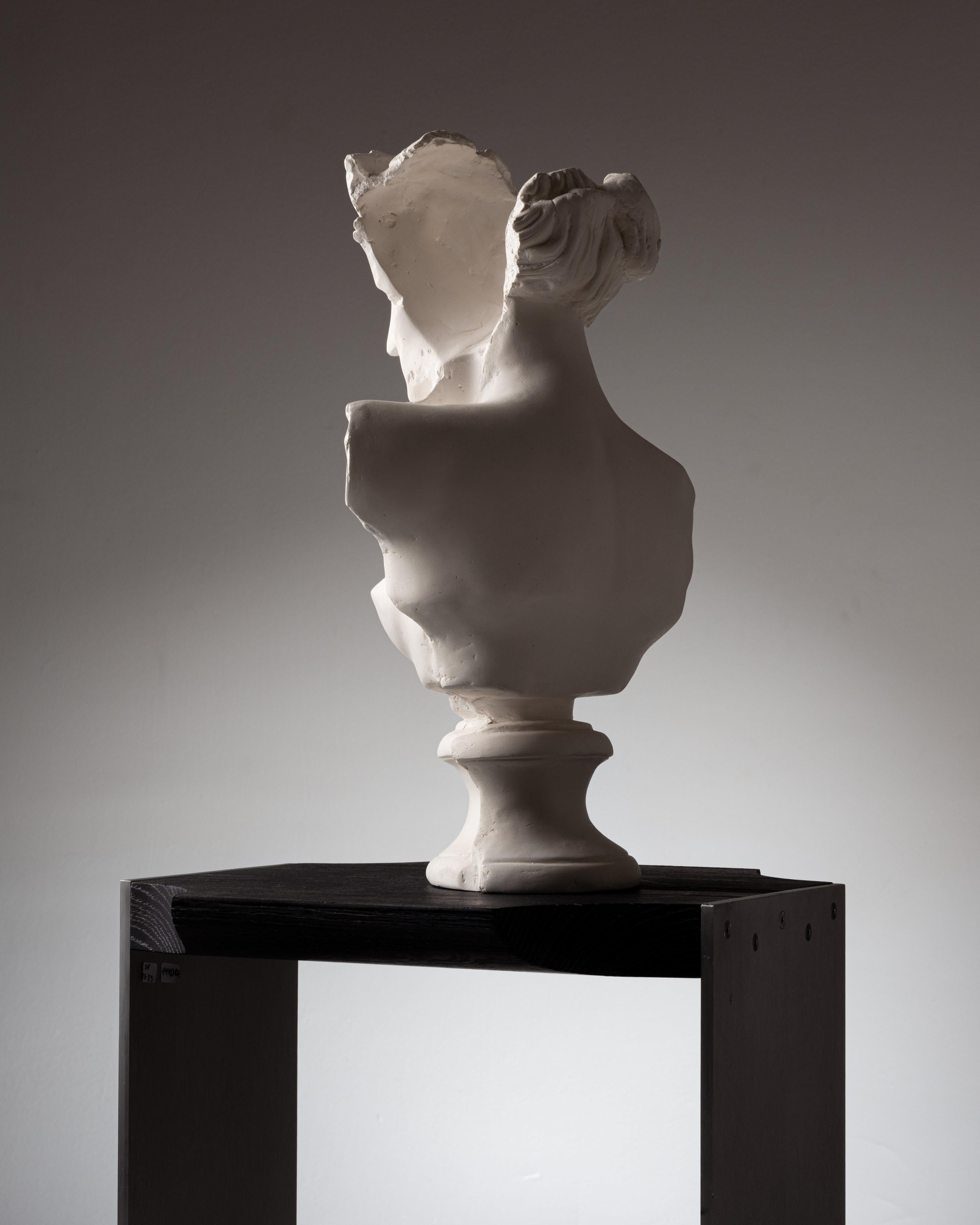 White plaster sculpture 