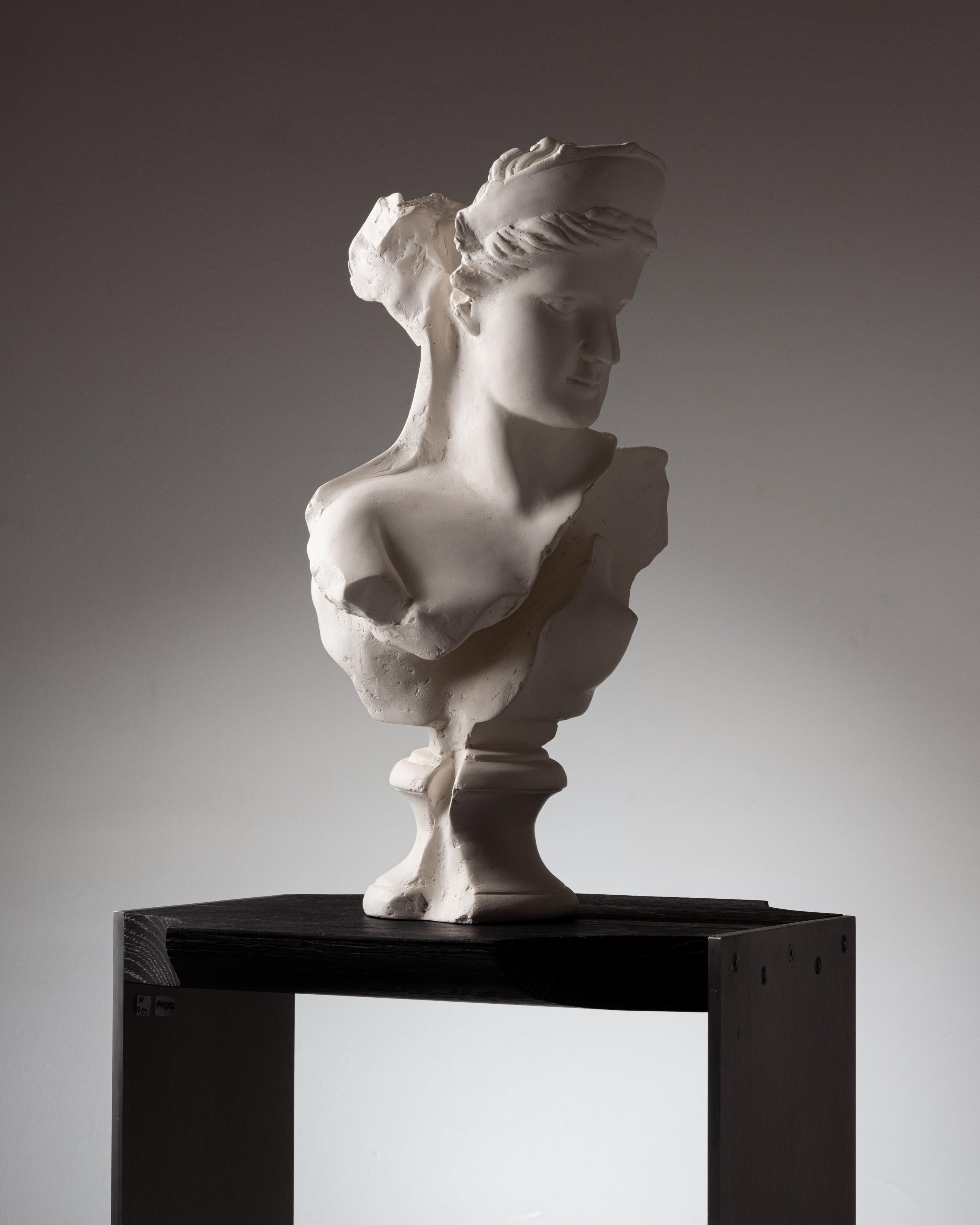 White plaster sculpture 