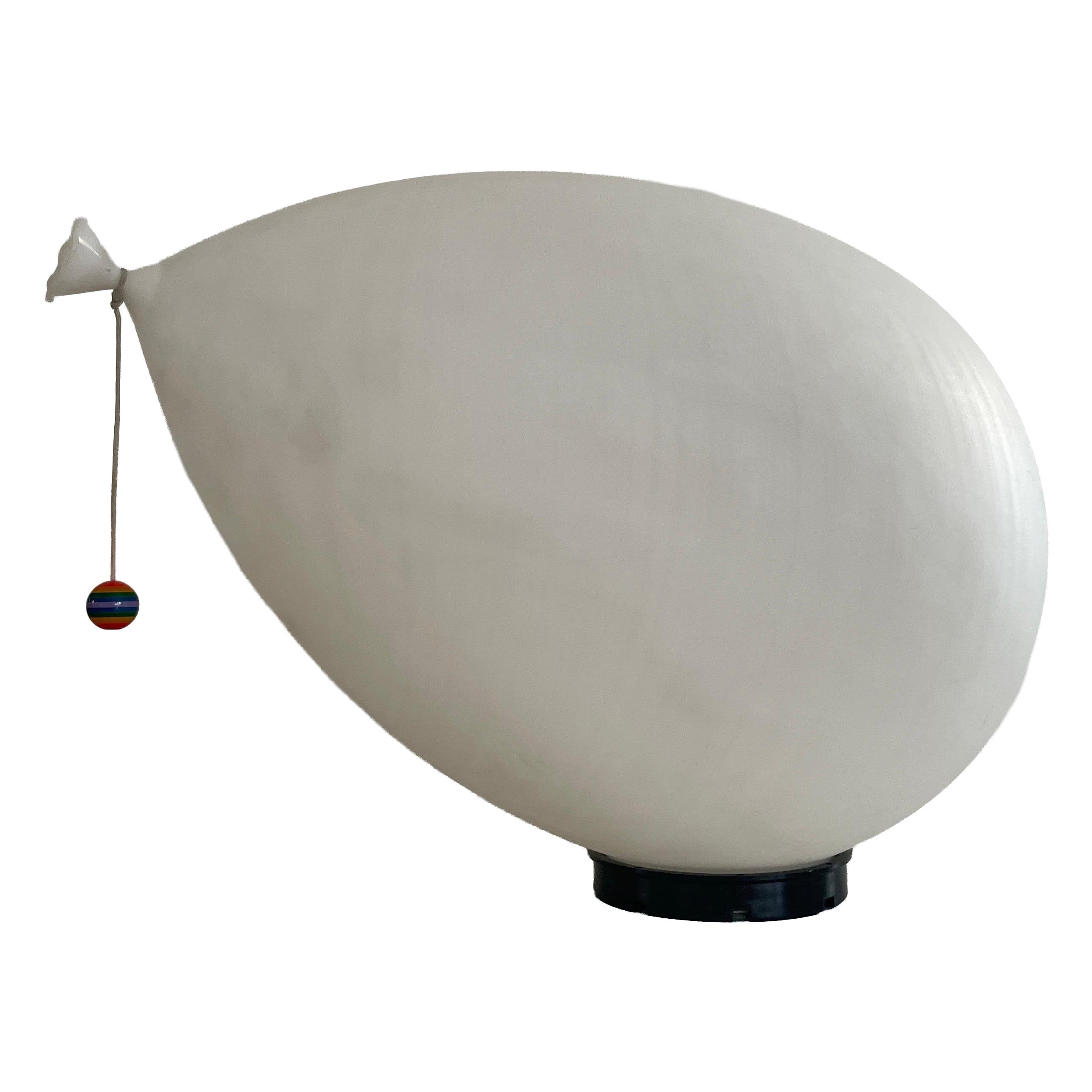 White Plastic Balloon Large Sconce by Yves Christin for BILUMEN, 1970s, Italy For Sale
