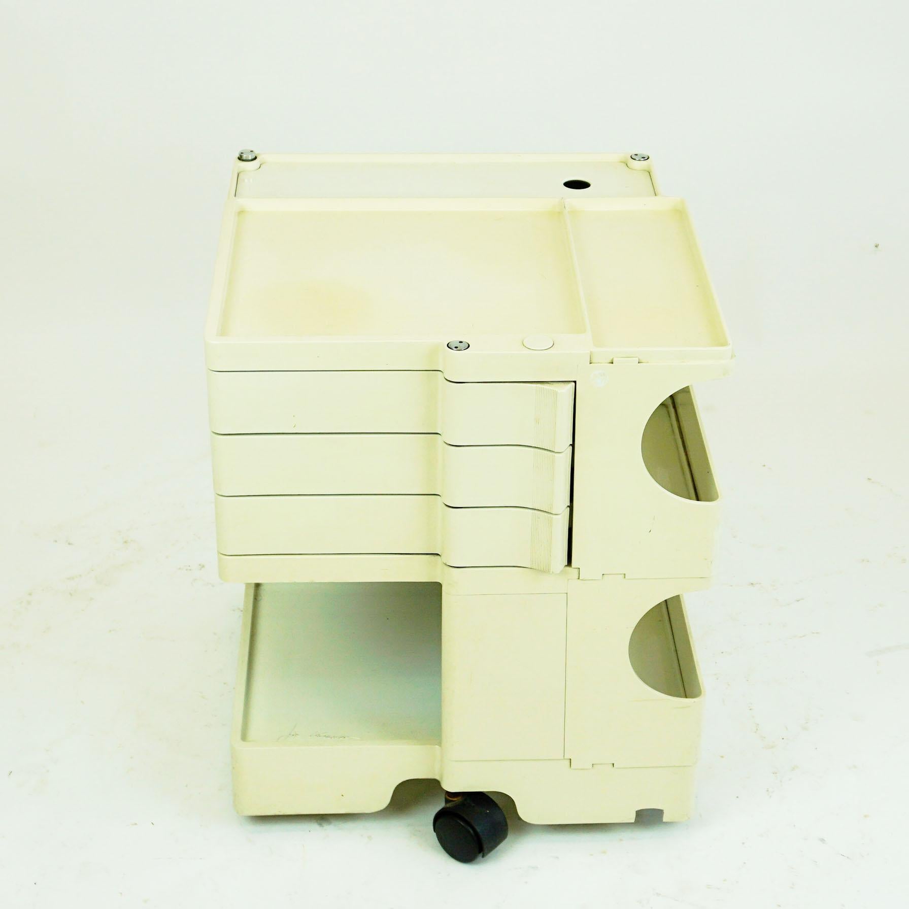 Space Age White Plastic Boby 3 Trolley by Joe Colombo for Bieffeplast, Italy, 1970s