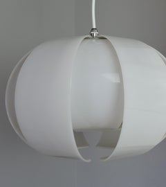 White Plastic and Chromed Metal Pendant, 1970s