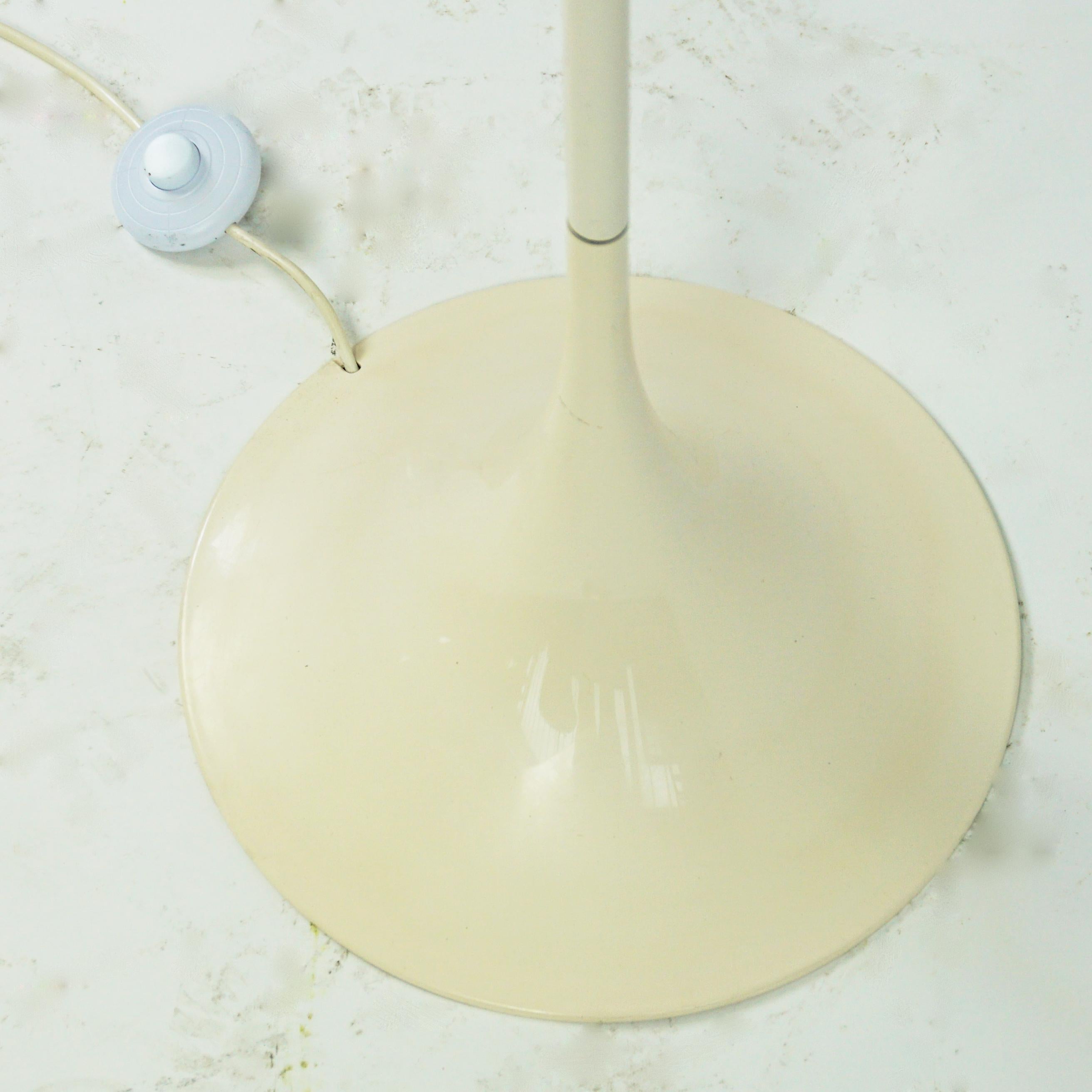 Scandinavian Modern White Plastic Panthella Floor Lamp by Verner Panton for Louis Poulsen Denmark