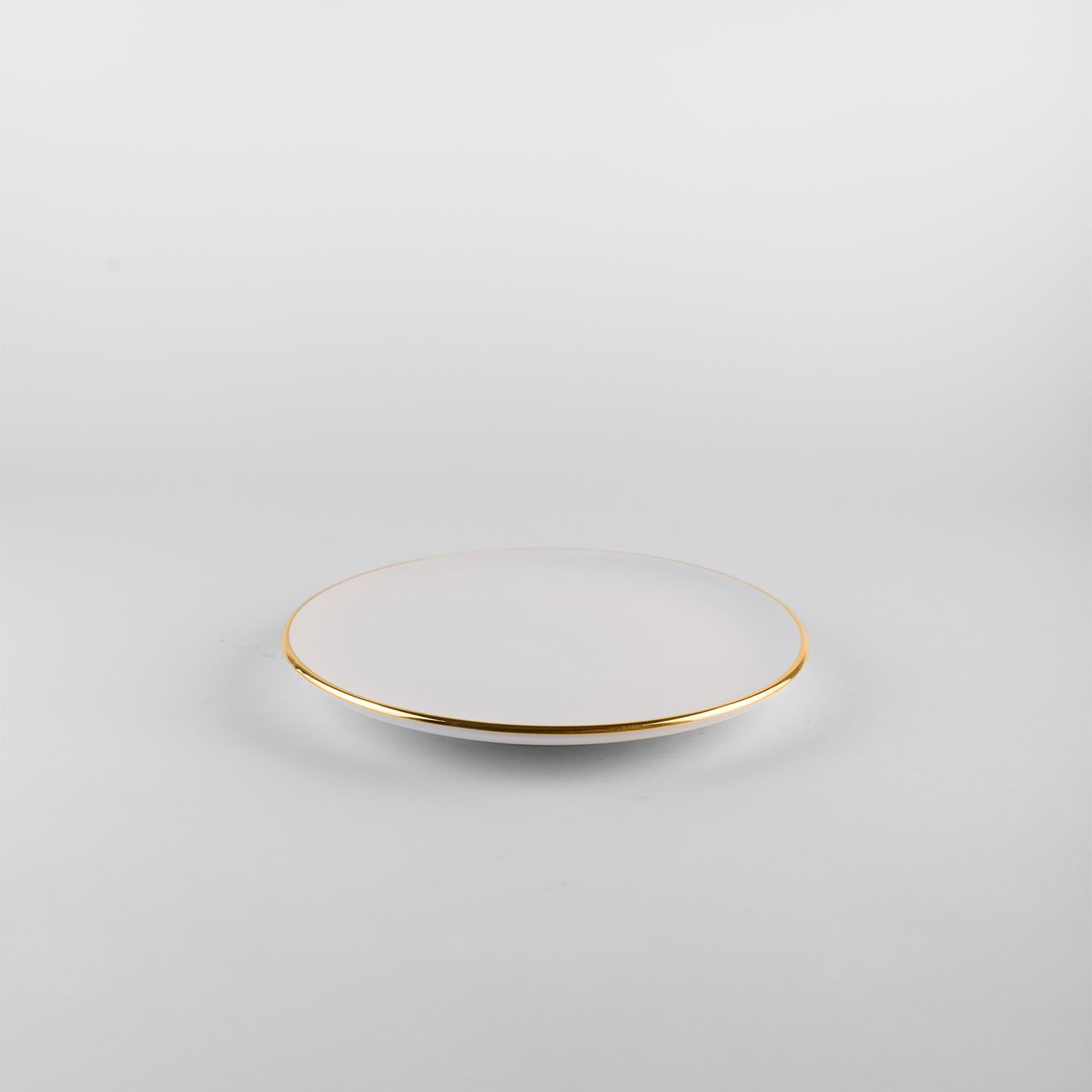 Platos blancos borde dorado: Sopa, soporte, plato auxiliar para 4. Hecho a mano en Italia 2024 Italiano en venta