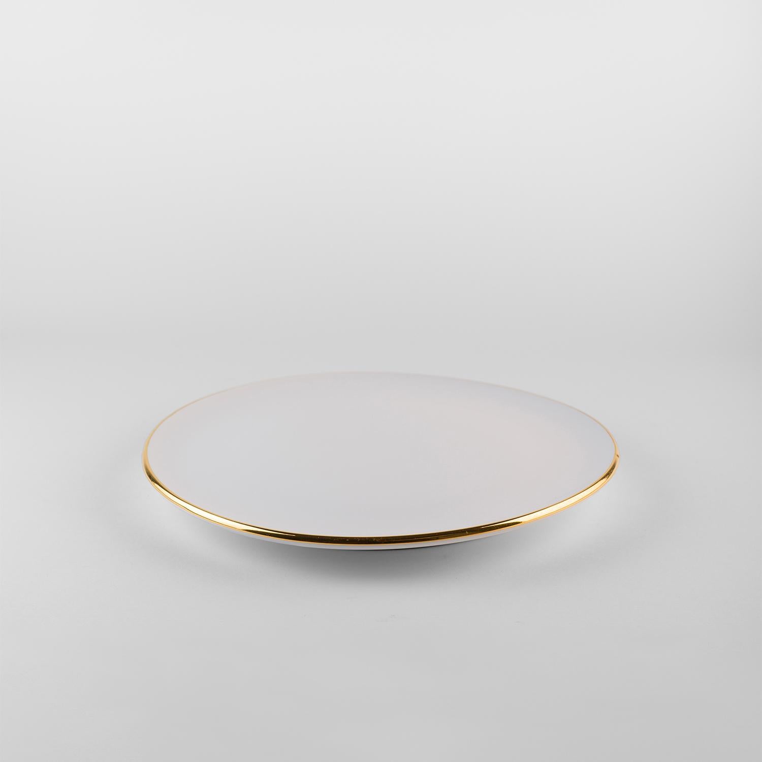 Platos blancos borde dorado: Sopa, soporte, plato auxiliar para 4. Hecho a mano en Italia 2024 en Nuevo estado para la venta en San Miniato PI, IT