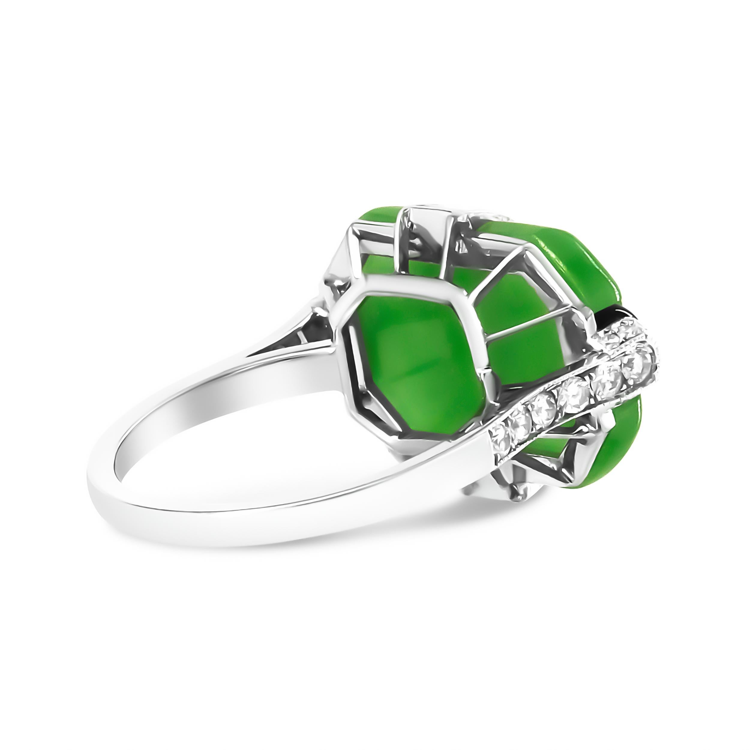 White Platinum Green Jade Gemstone and 1 3/8 Carat Diamond Cocktail Ring In New Condition In New York, NY