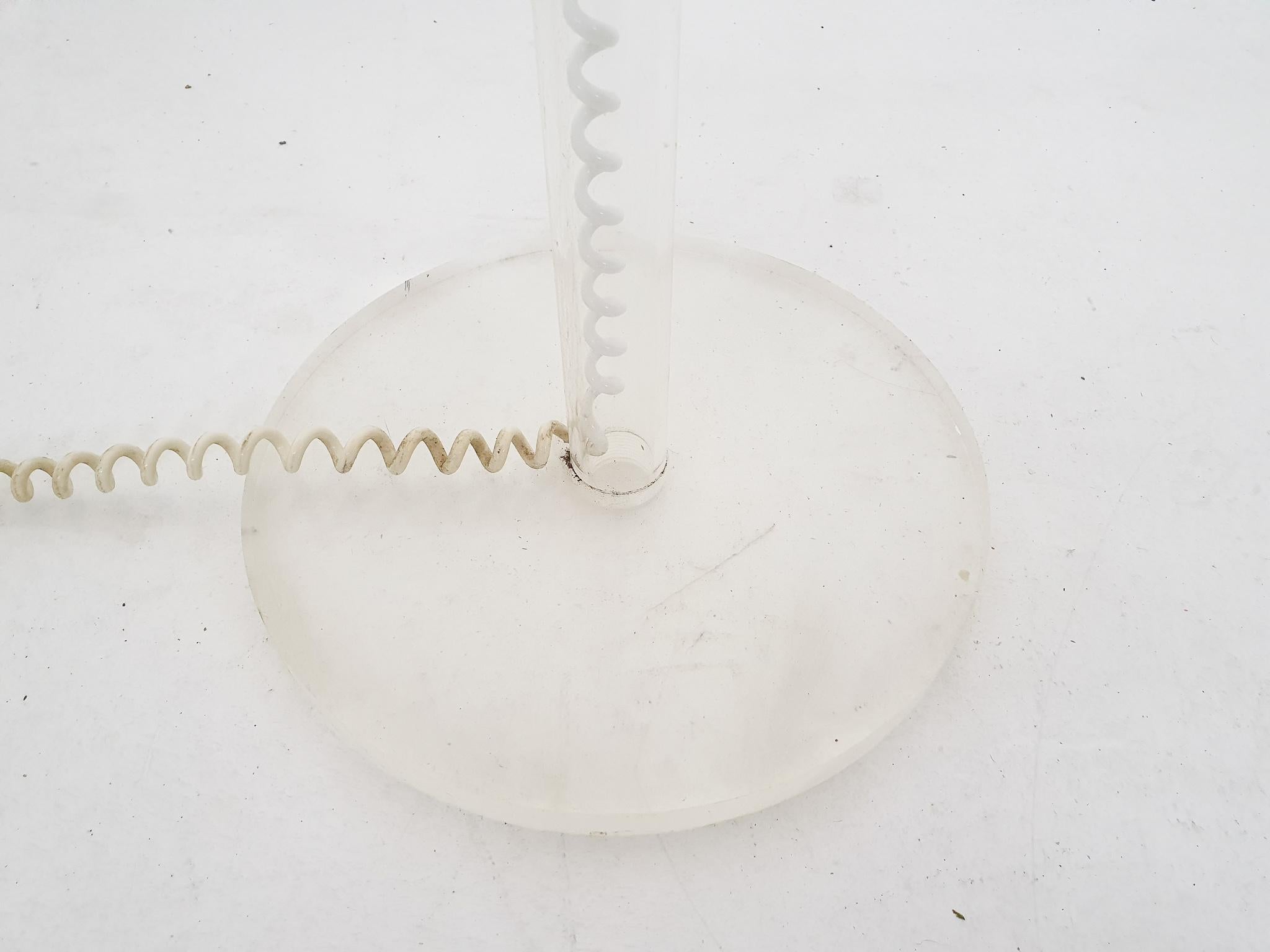 Plastique Lampadaire en plexiglas blanc de Harco Loor, Pays-Bas en vente