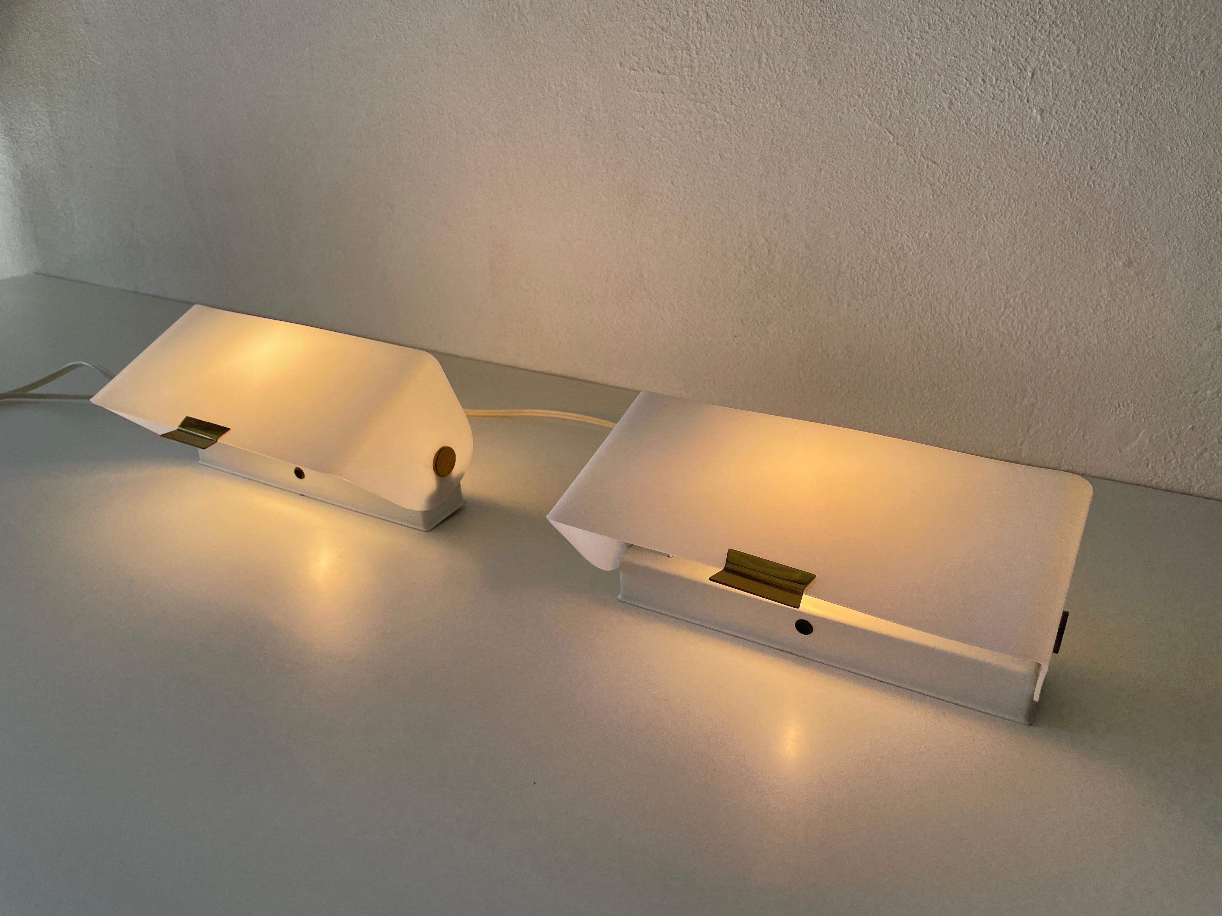 White Plexiglass Adjustable Shade Pair of Sconces, 1950s, Germany For Sale 7