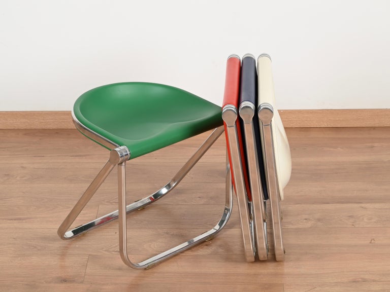 White Pluff Italian Folding Stool Chair by G. Piretti for Anonima