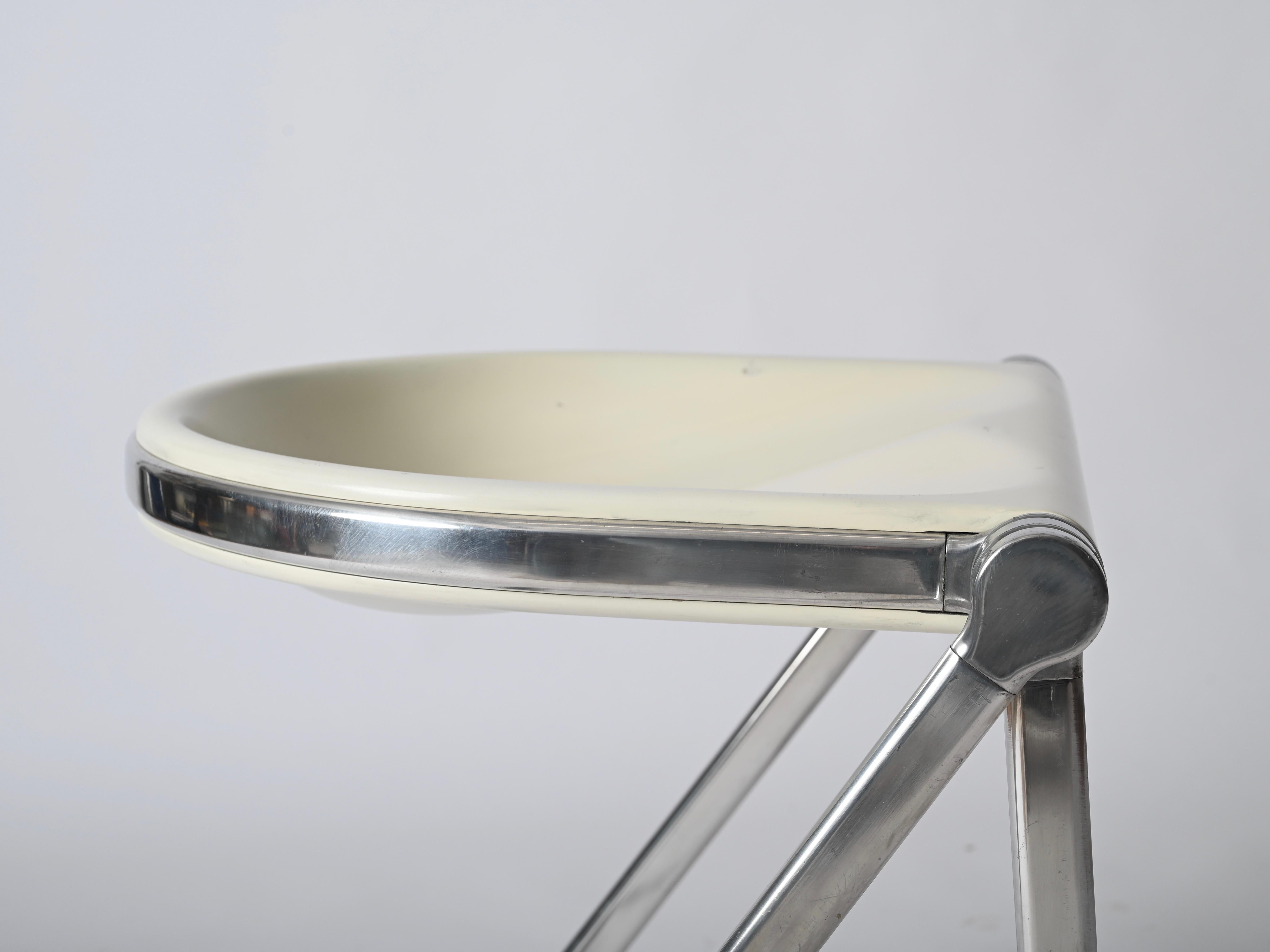 Silla Taburete Plegable Blanca Italiana de G. Piretti para Anonima Castelli, 1960 en venta 7