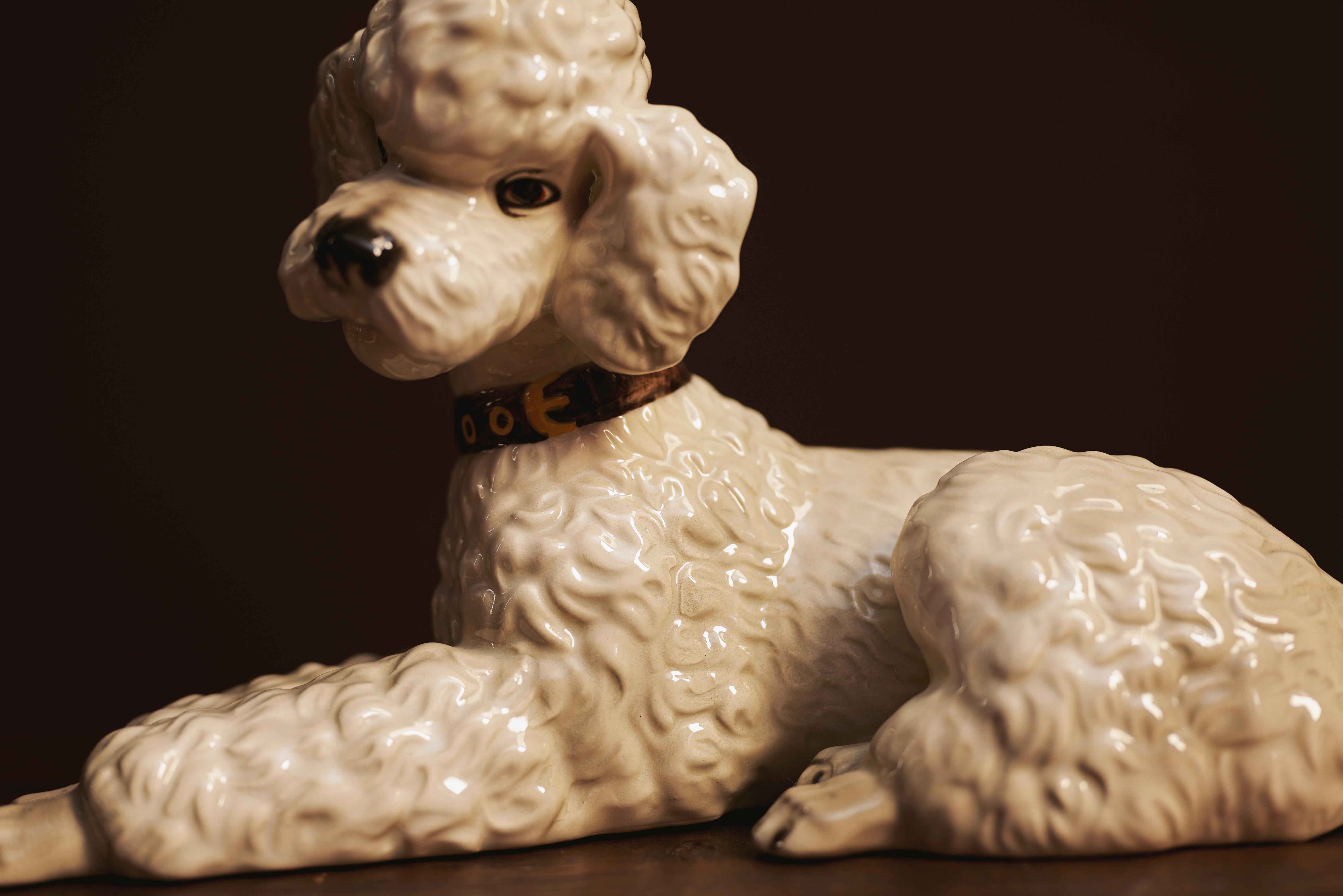 Mid-Century Modern White Poodle Sculpture by Ina Eisenbeisser-Fuchs for Keramos, Vienna, 1963 For Sale
