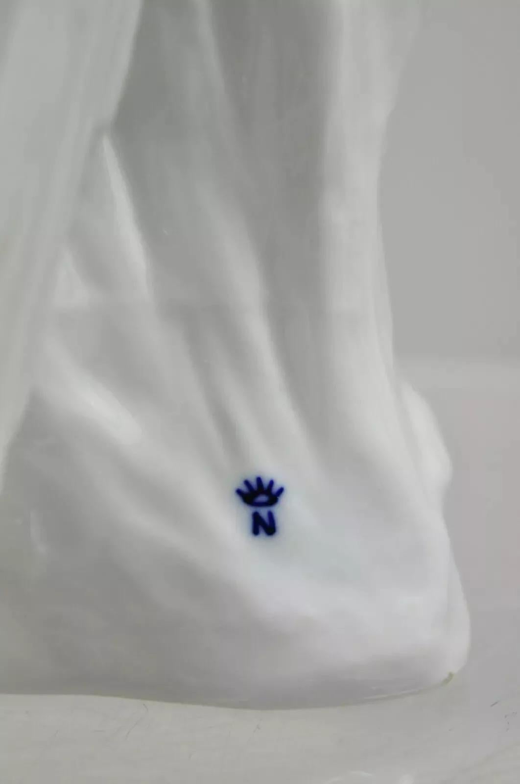 White Porcelain 11