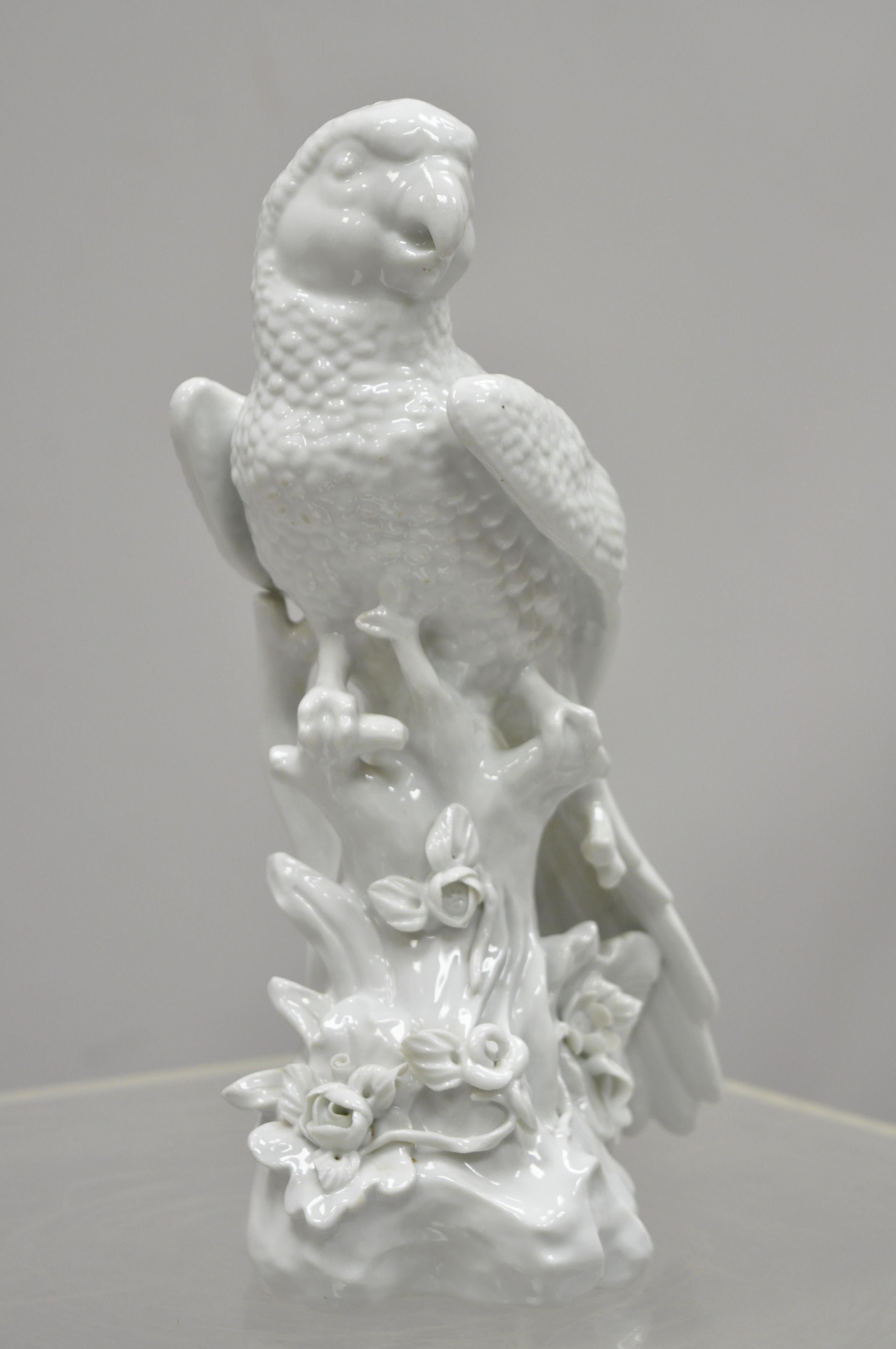 White Porcelain Parrot Figure Statue 5 Point Crown N Capodimonte or German For Sale 4