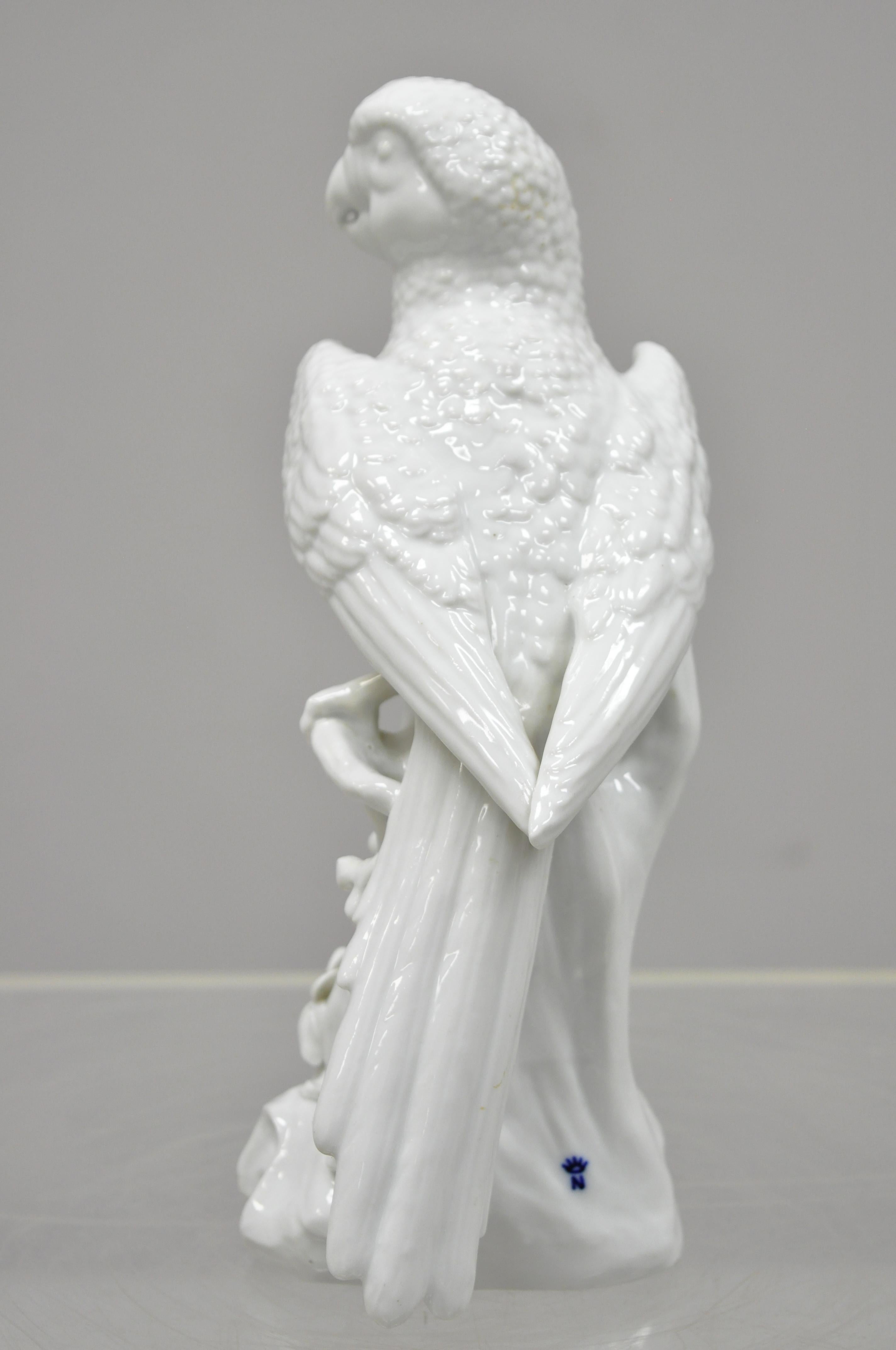 White Porcelain Parrot Figure Statue 5 Point Crown N Capodimonte or German For Sale 1