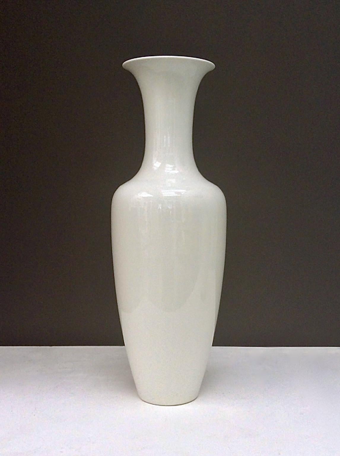 White Porcelain "Asia" Floor Vase 'Large Size' by Johannes Henke for KPM  Germany For Sale at 1stDibs