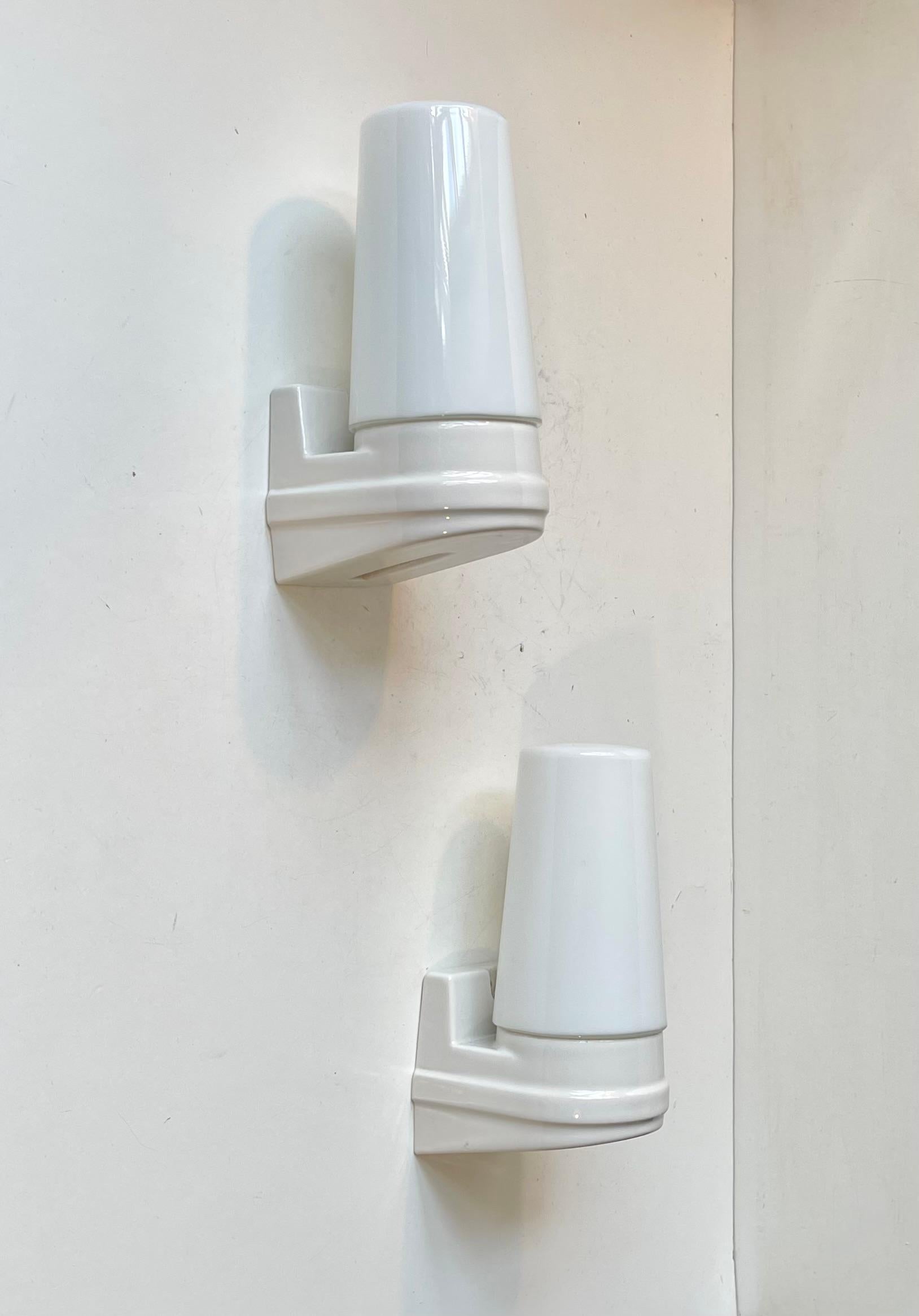 Scandinavian Modern White Porcelain Bathroom Wall Lights by Prince Sigvard Bernadotte for Ifö, 1960s For Sale