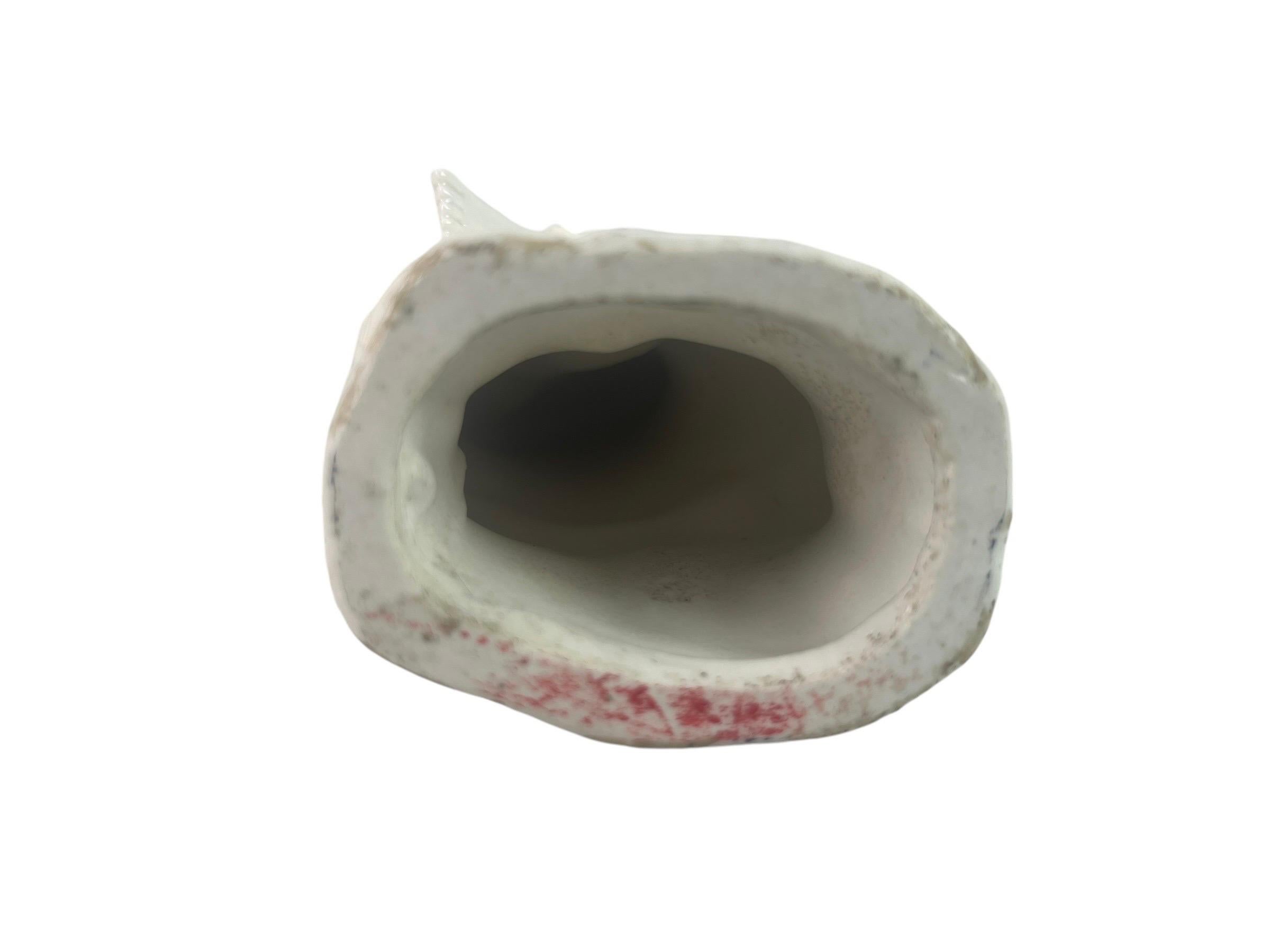 White porcelain 