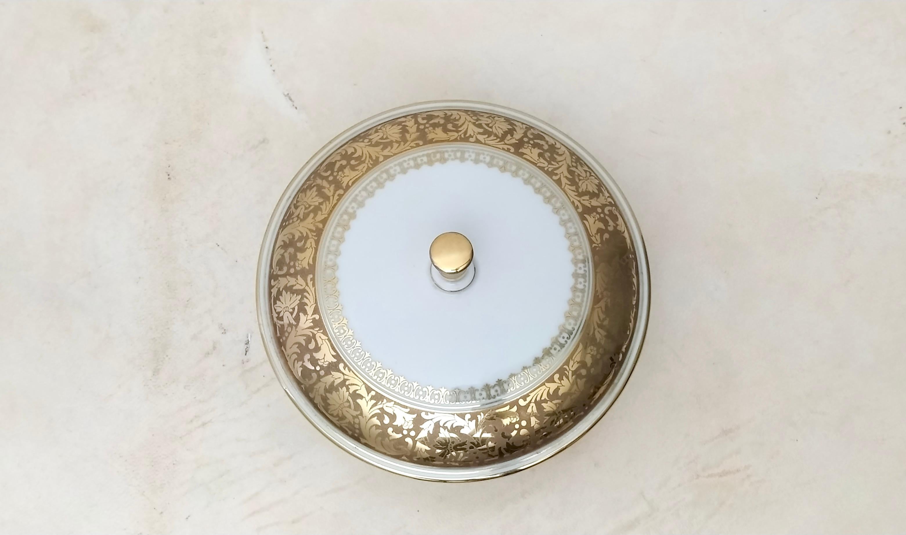 German Vintage White Porcelain Trinket Bowl with Gold Details by Rosenthal For Sale