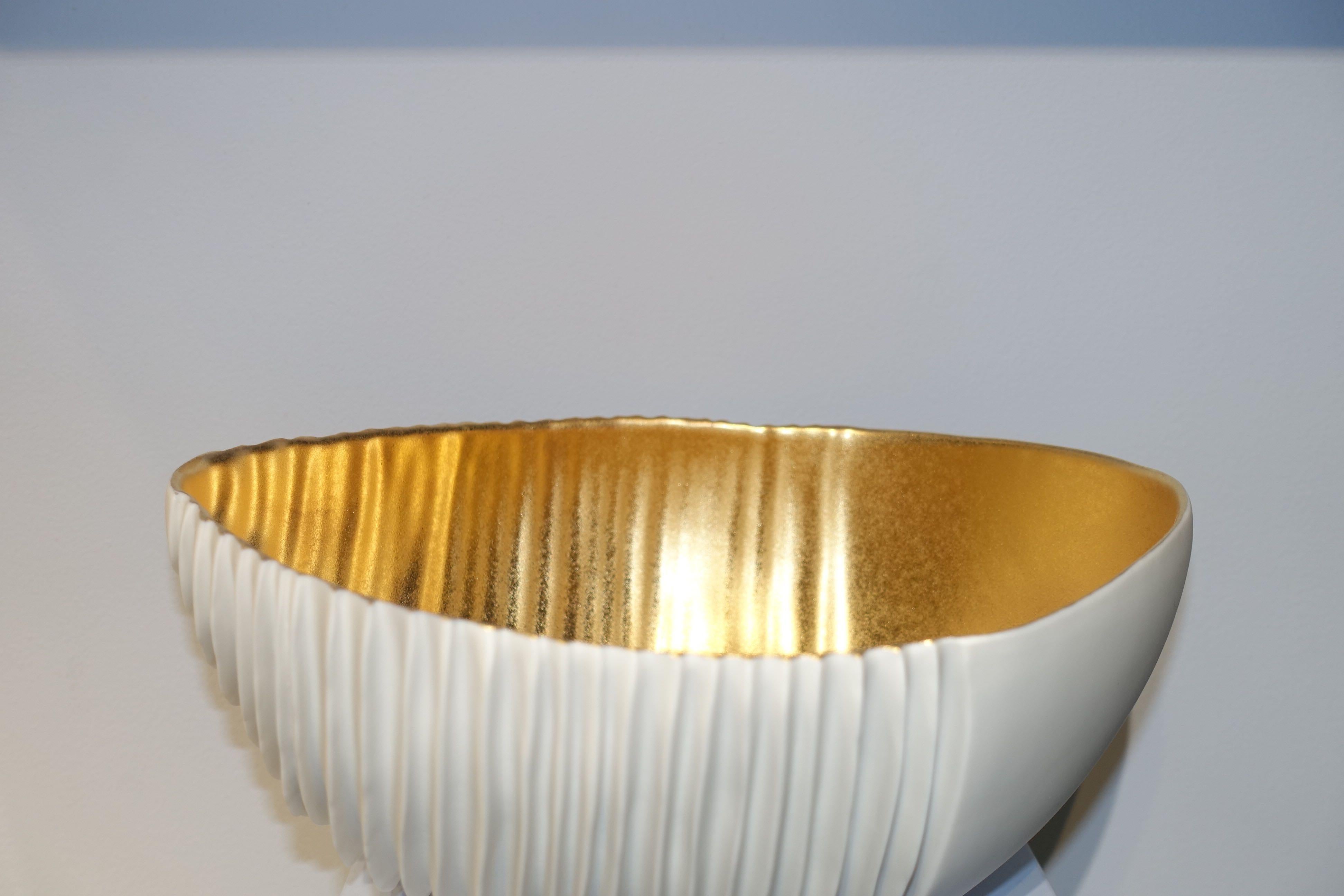 Italian White Porcelain Bowl with Gold Leaf Inside, Italy, Contemporary