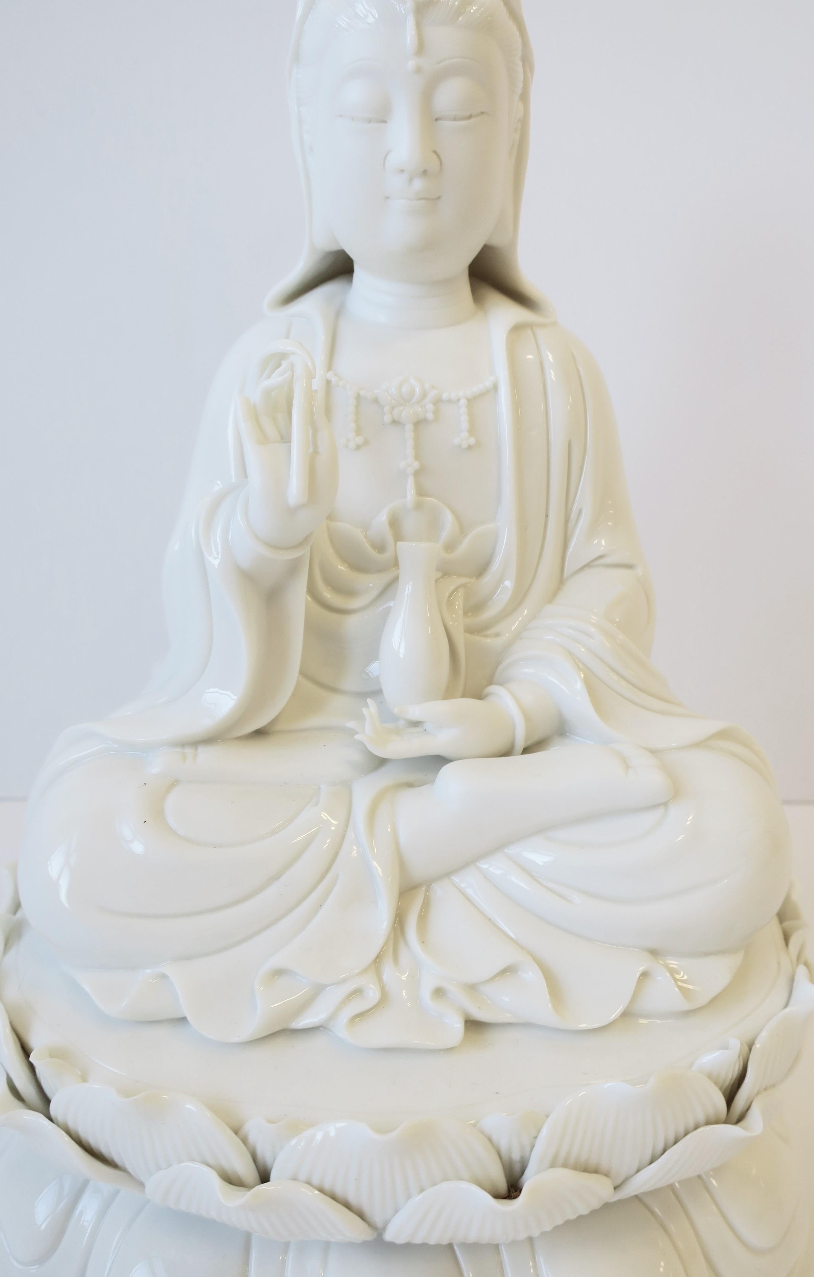 White Blanc-de-Chine Porcelain Buddha 7