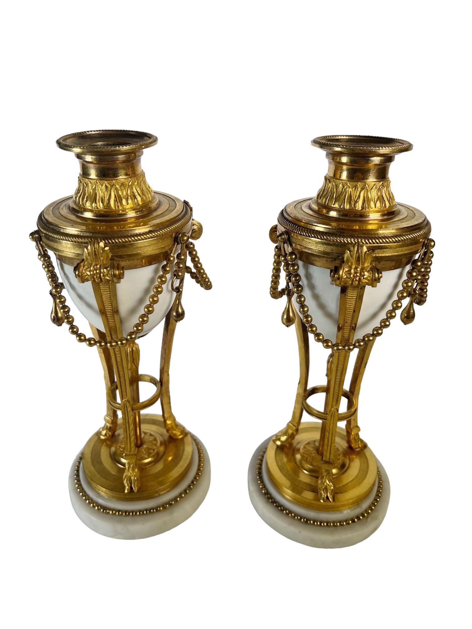 Cazuelas de porcelana blanca Francés en venta