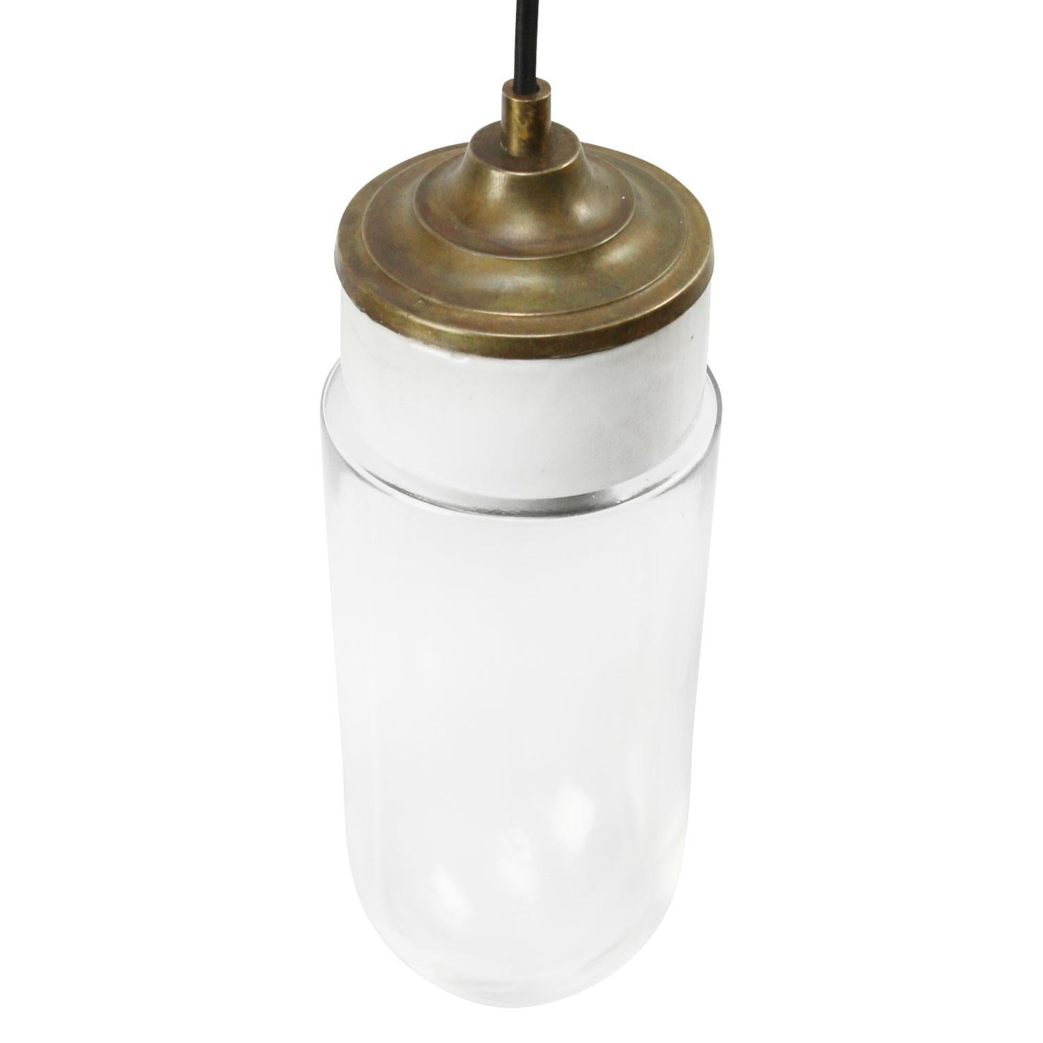 Porcelain industrial hanging lamp.
White porcelain, brass and clear glass.
2 conductors, no ground.

Weight: 1.40 kg / 3.1 lb

Priced per individual item. All lamps have been made suitable by international standards for incandescent light bulbs,