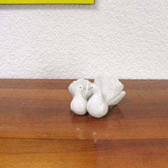 Lladro Porcelain 'Couple of Doves' Birds Sculpture by Antonio Ballester