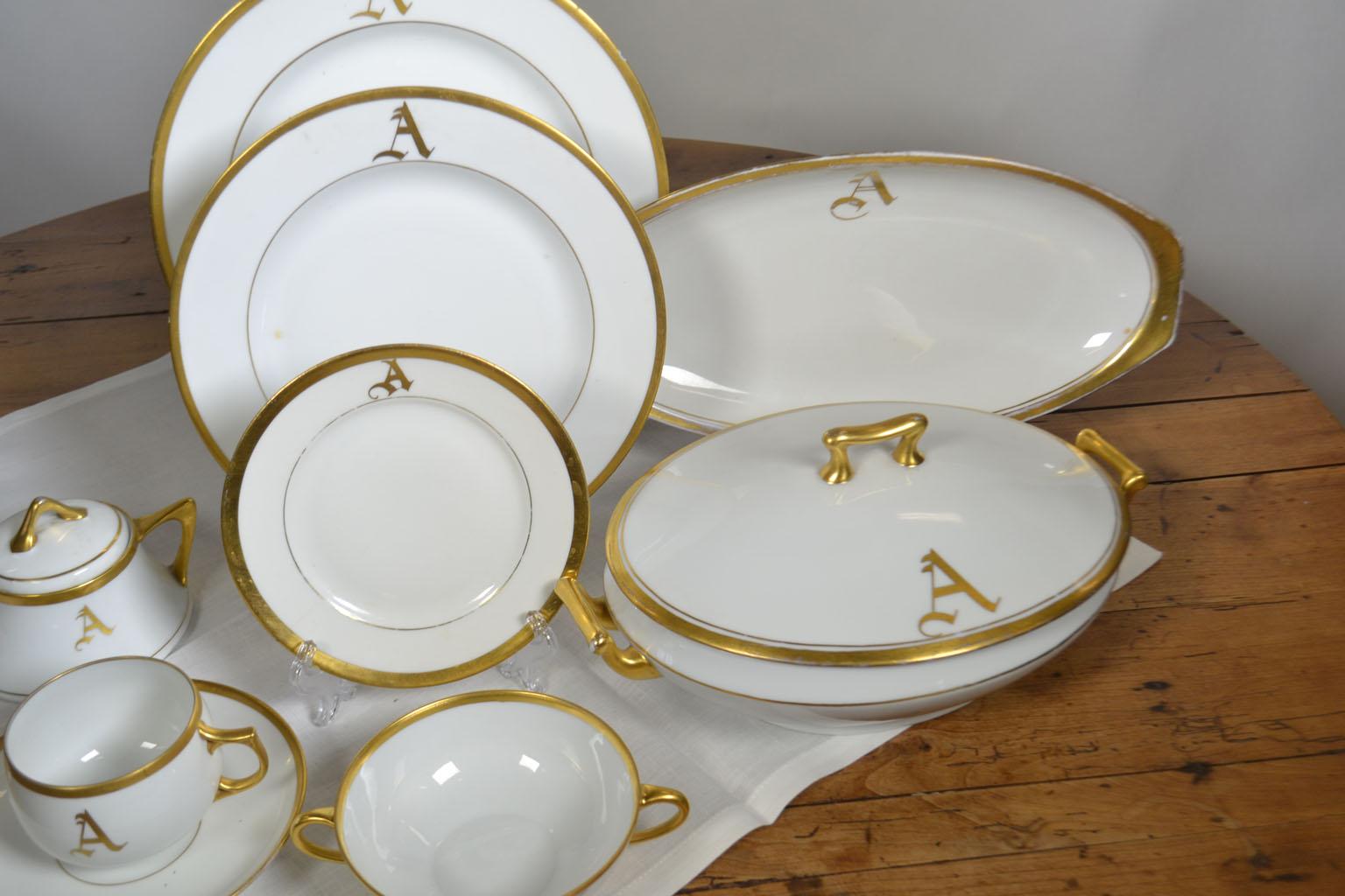 White Porcelain Dinnerware 149 Pieces, Gilt Rim 1