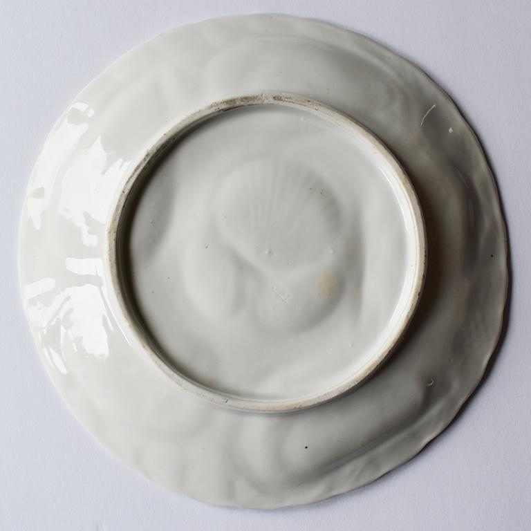 Assiette de service à huîtres en porcelaine blanche:: marron et or:: années 1800:: Allemagne Bon état - En vente à Oklahoma City, OK