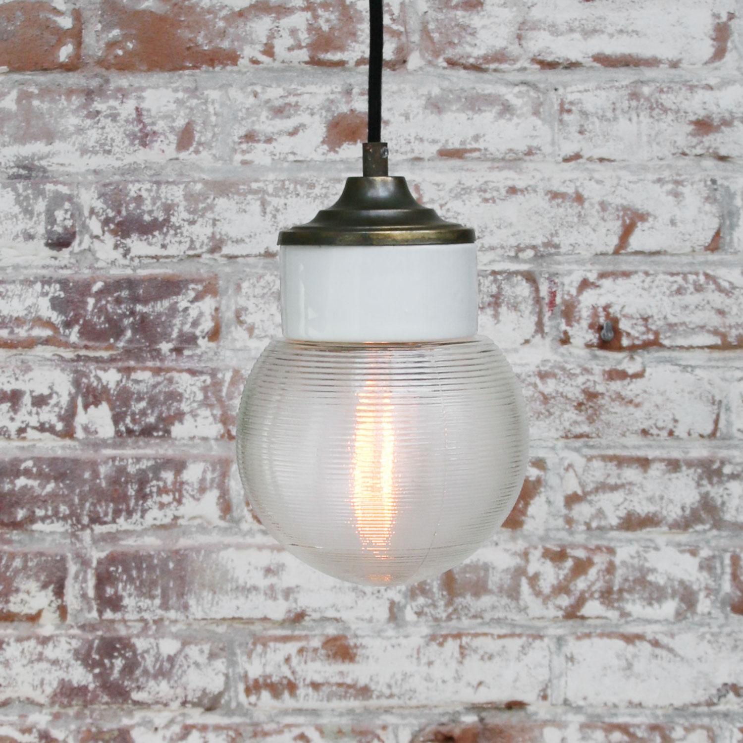 White Porcelain Ribbed Clear Glass Vintage Industrial Brass Pendant Light In Good Condition In Amsterdam, NL
