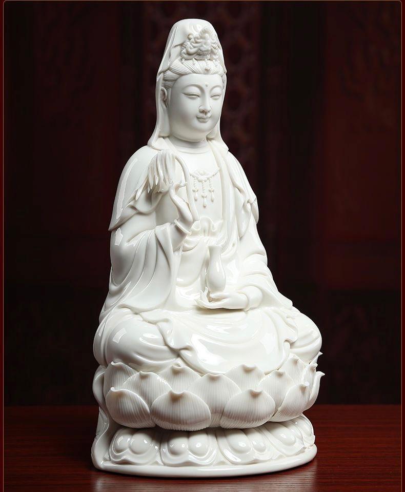 20th Century Vintage White Porcelain South Sea Buddha Statue Sitting on a Lotus Flower For Sale