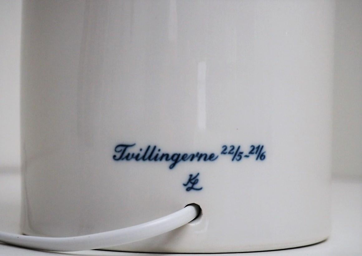 Mid-Century Modern White Porcelain Table Lamp by Royal Copenhagen with Fog & Mørup, 1960s Design For Sale