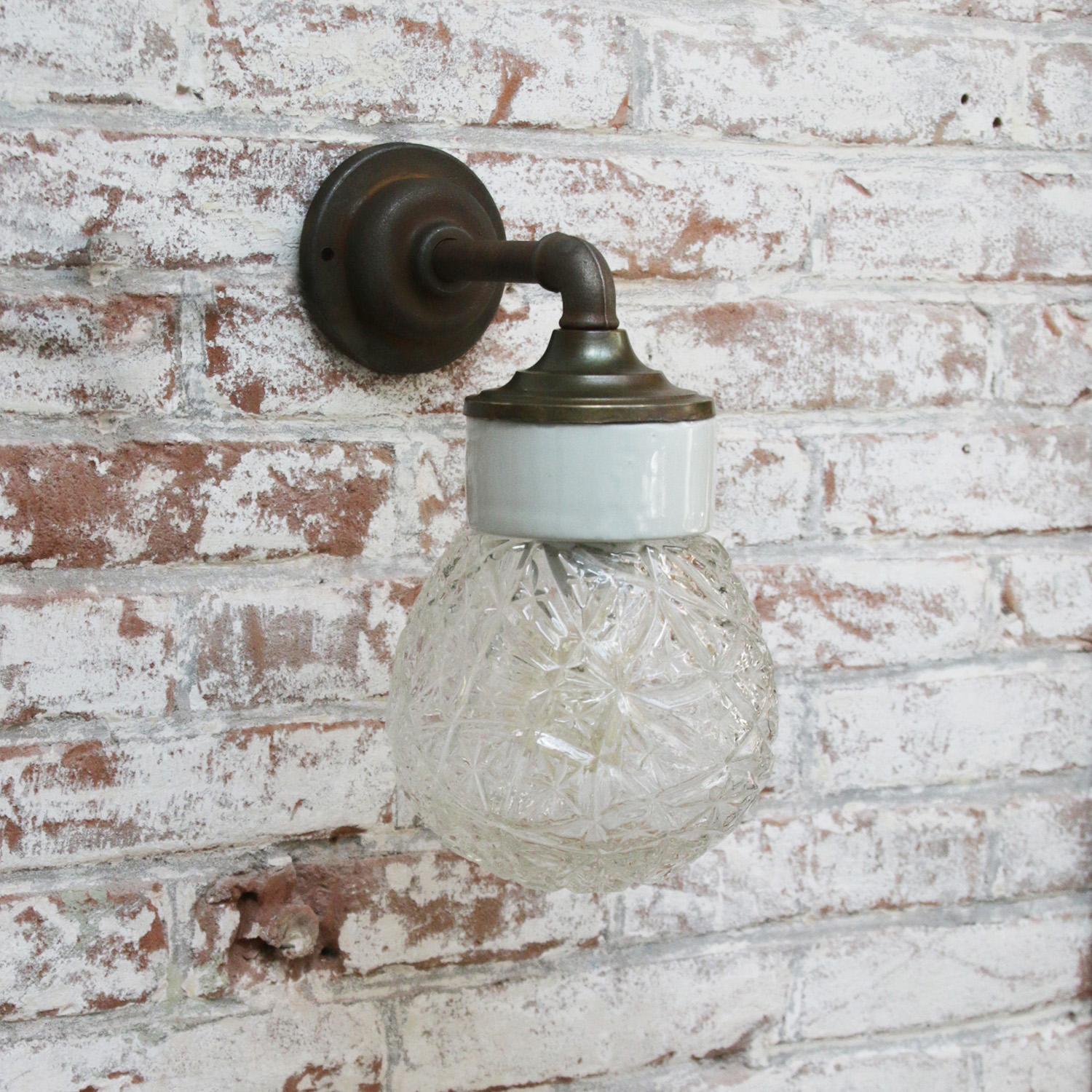White Porcelain Vintage Industrial Clear Glass Brass Wall Lamp Scones For Sale 1