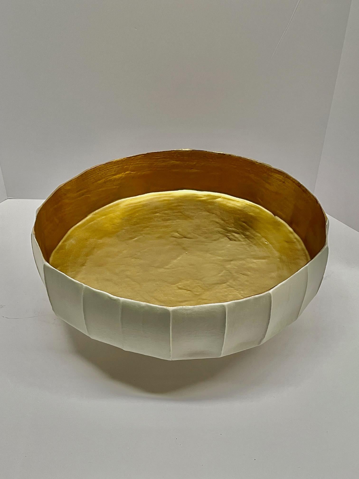 White Porcelain With 22 Karat Gold Interior Footed Bowl, Italy, Contemporary  1