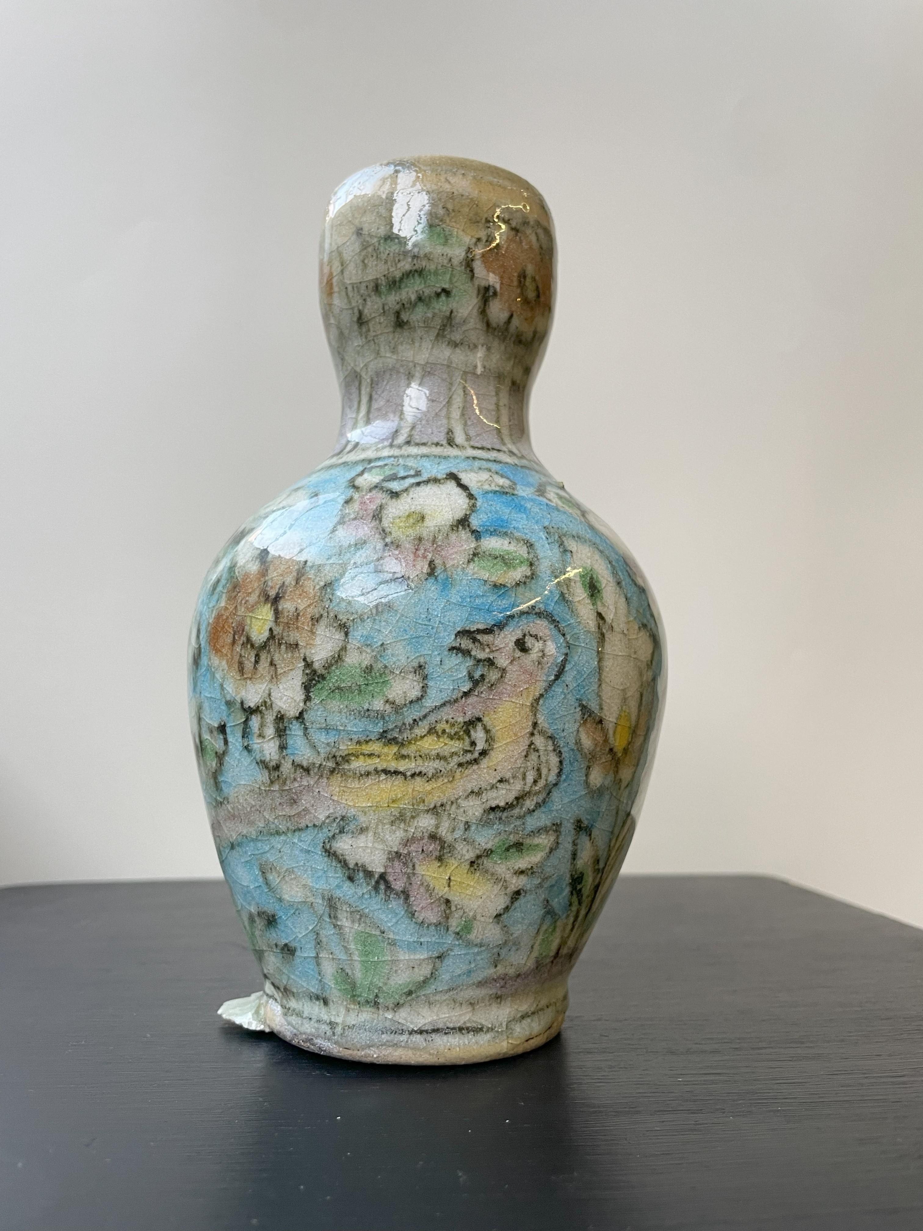 Bottiglia Qajar bianca in vendita 1